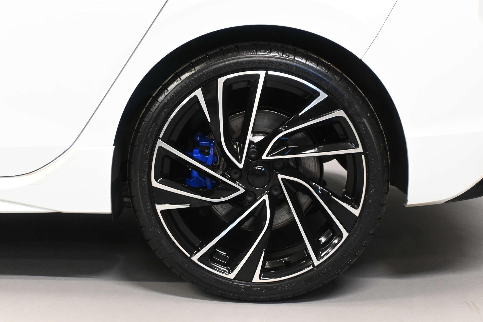 Volkswagen Golf view 39