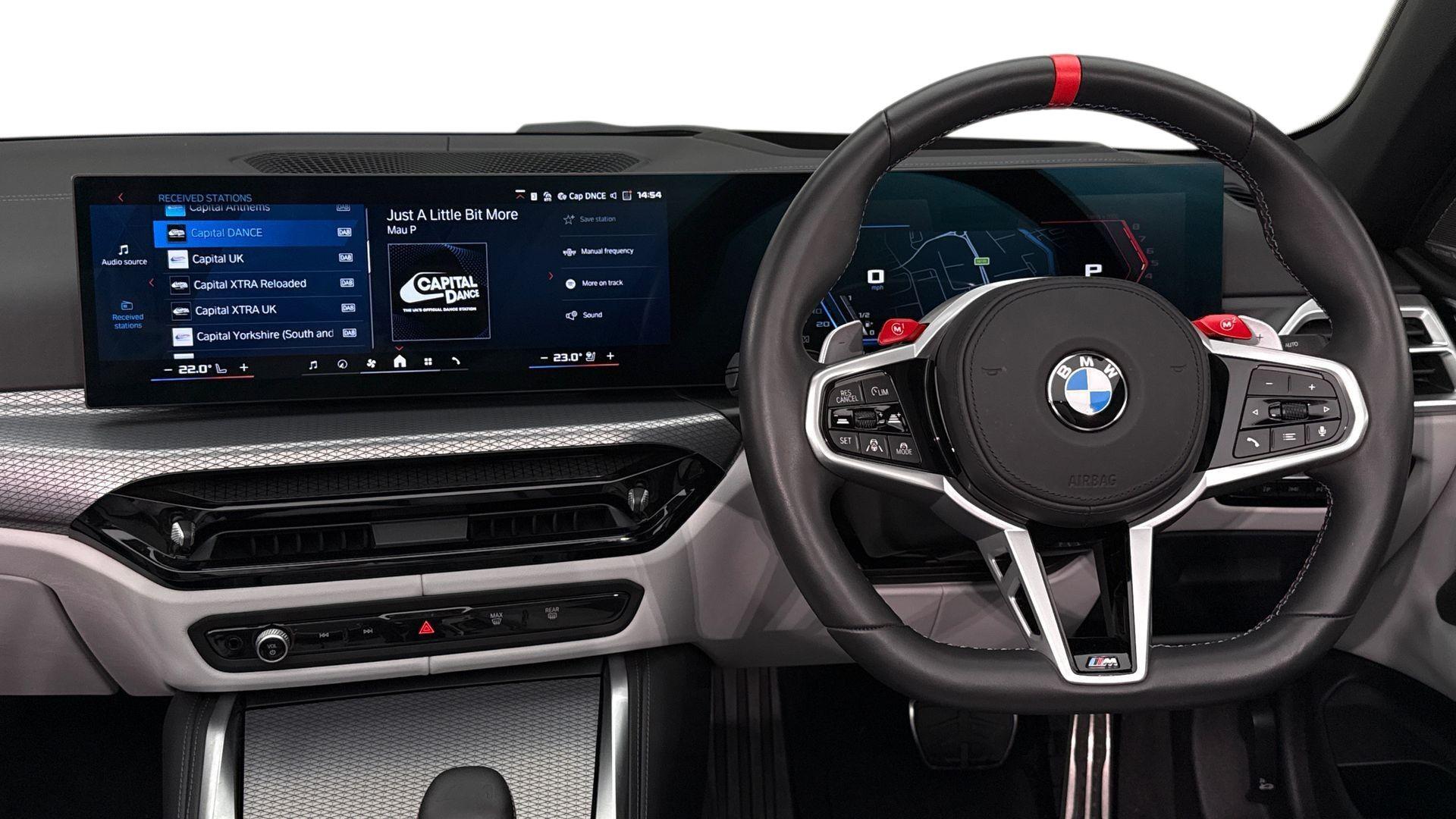 BMW M4 view 5