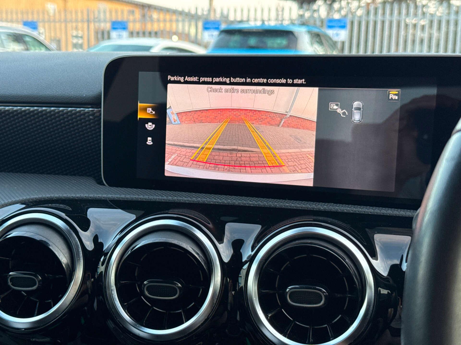 Mercedes-Benz A Class view 85