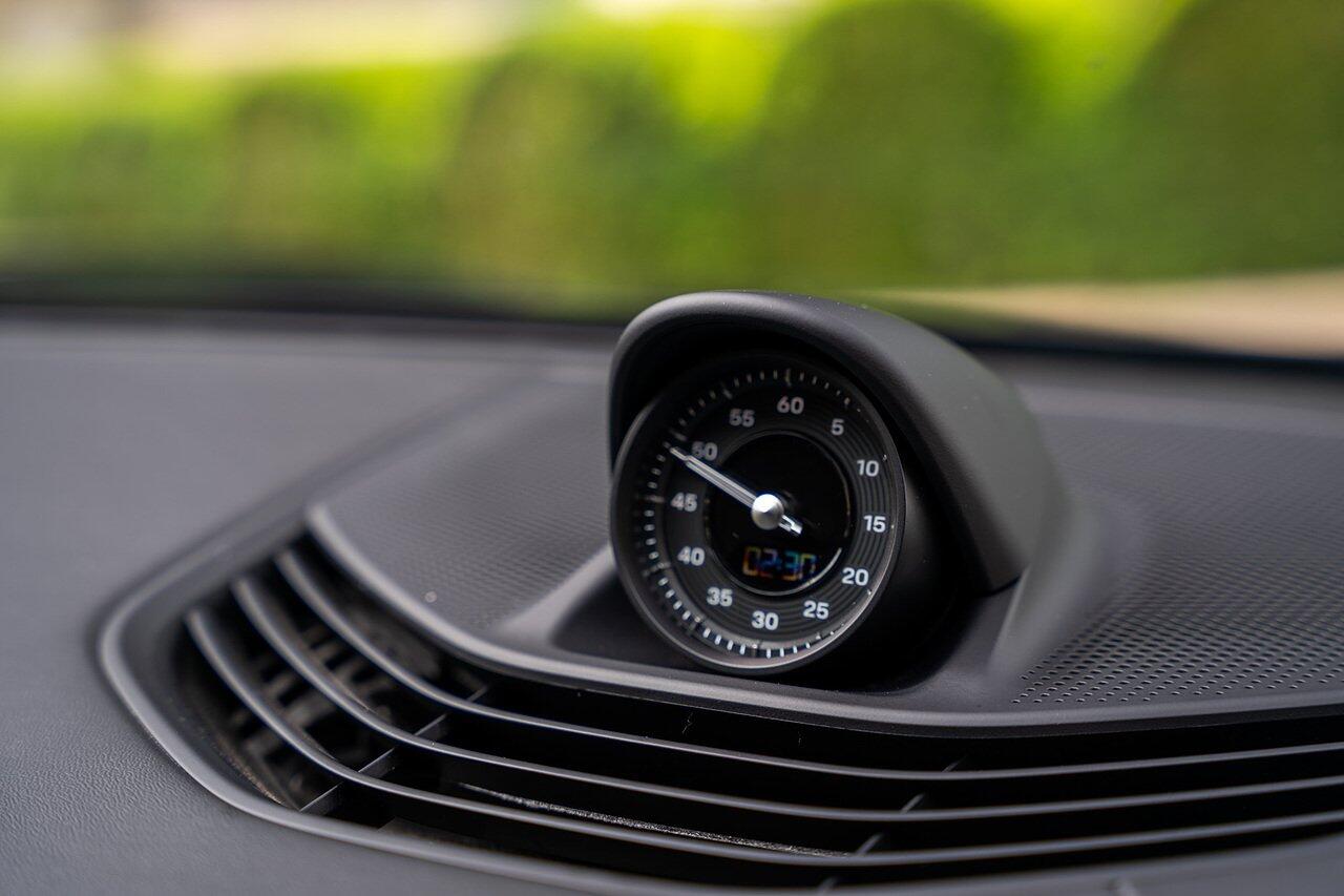Porsche Taycan view 50