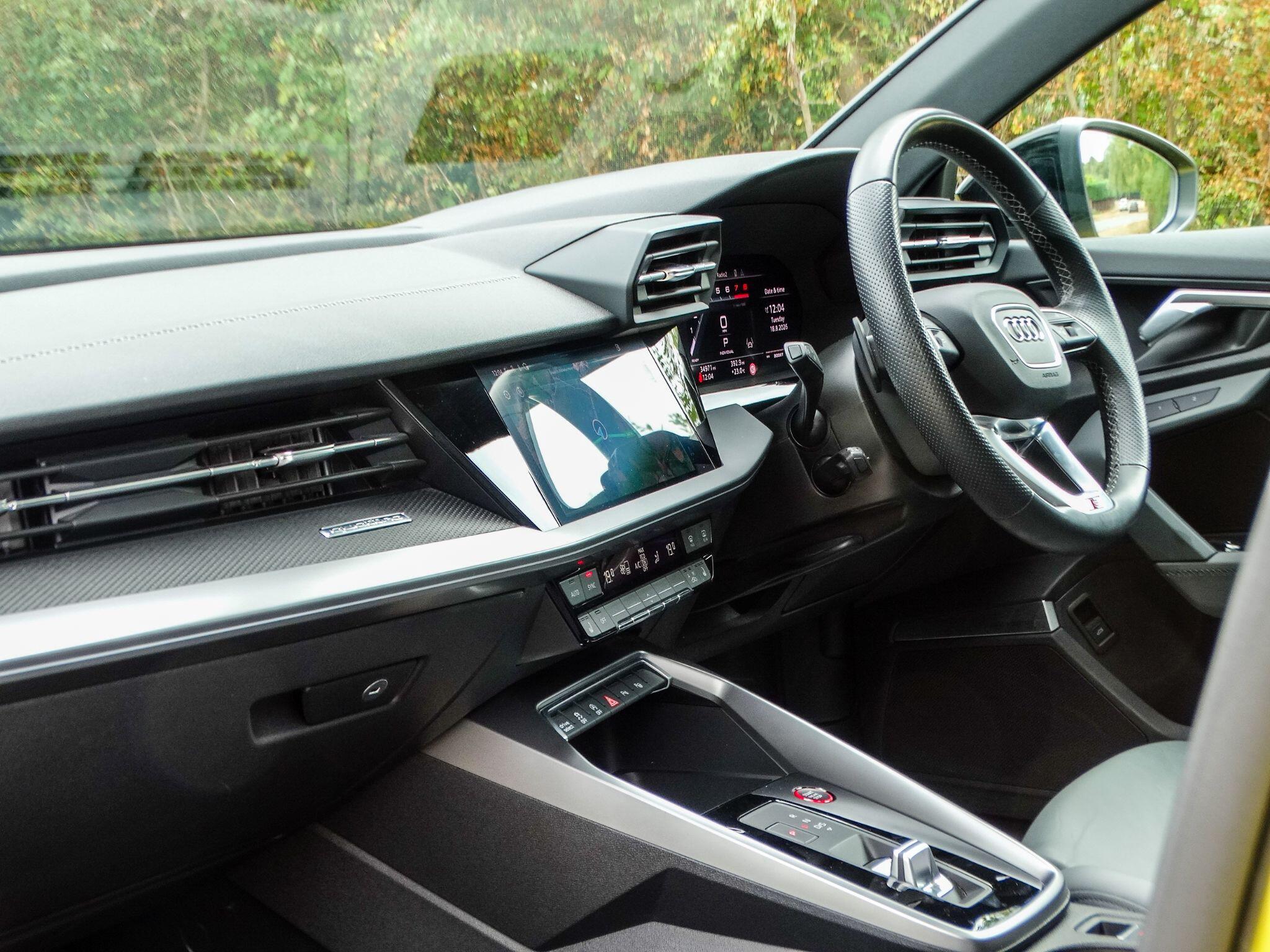 Audi S3 view 17