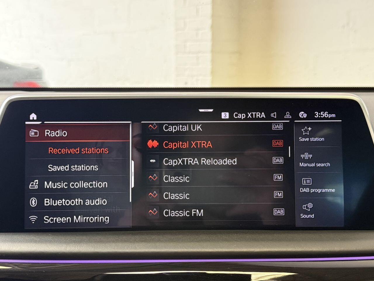 BMW 7 Series view 51