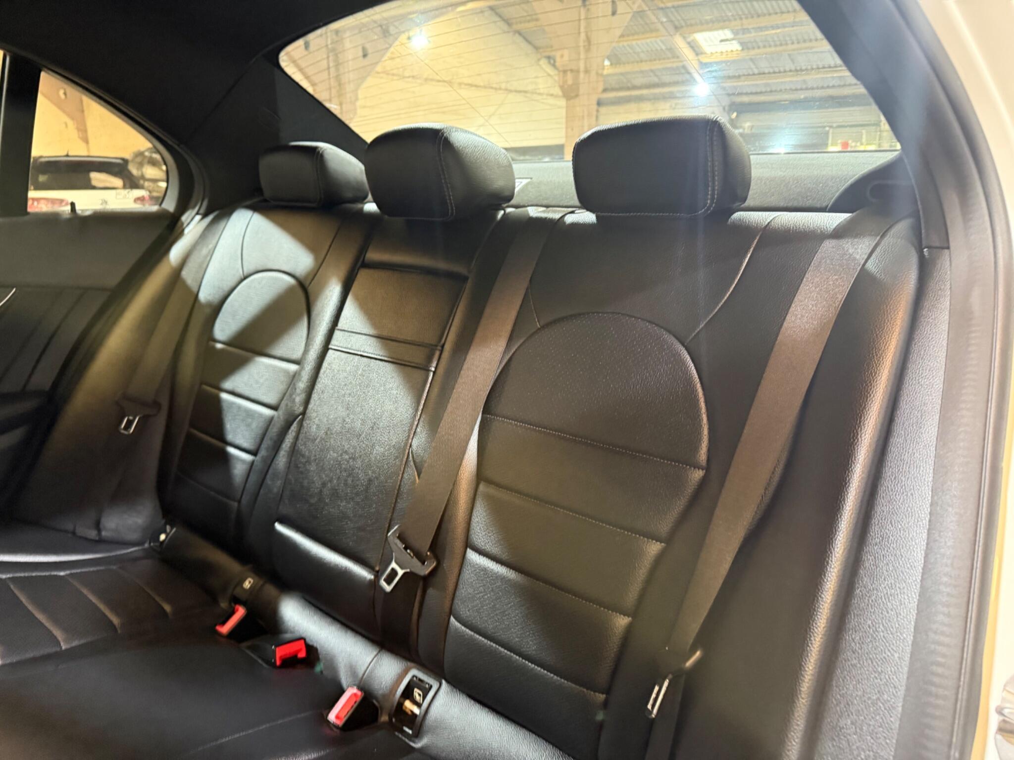 Mercedes-Benz C-Class view 24
