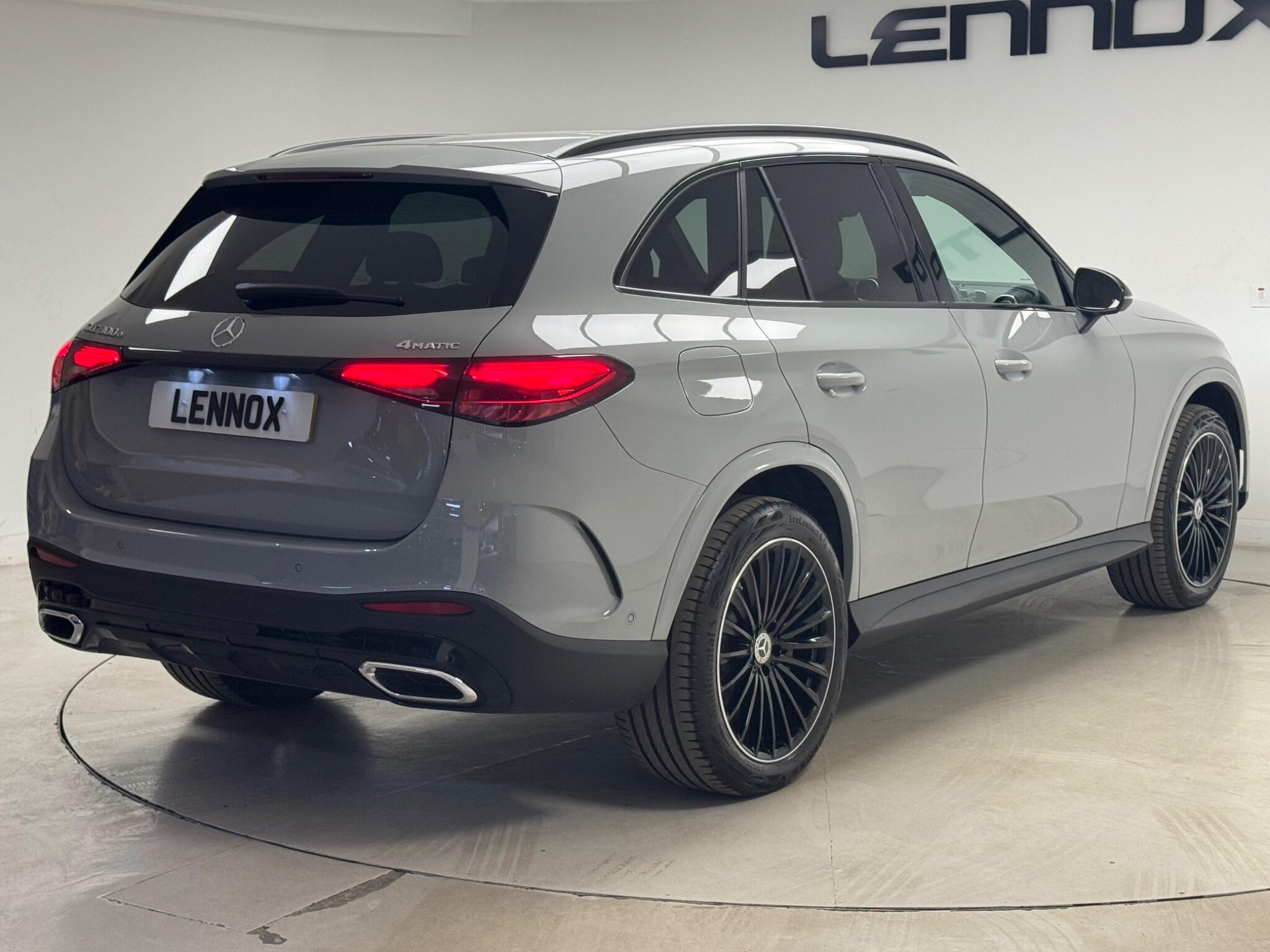 Mercedes-Benz GLC view 6