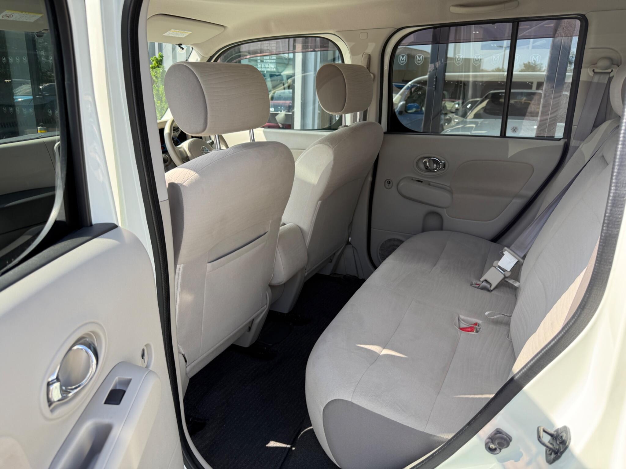 Nissan Cube view 38