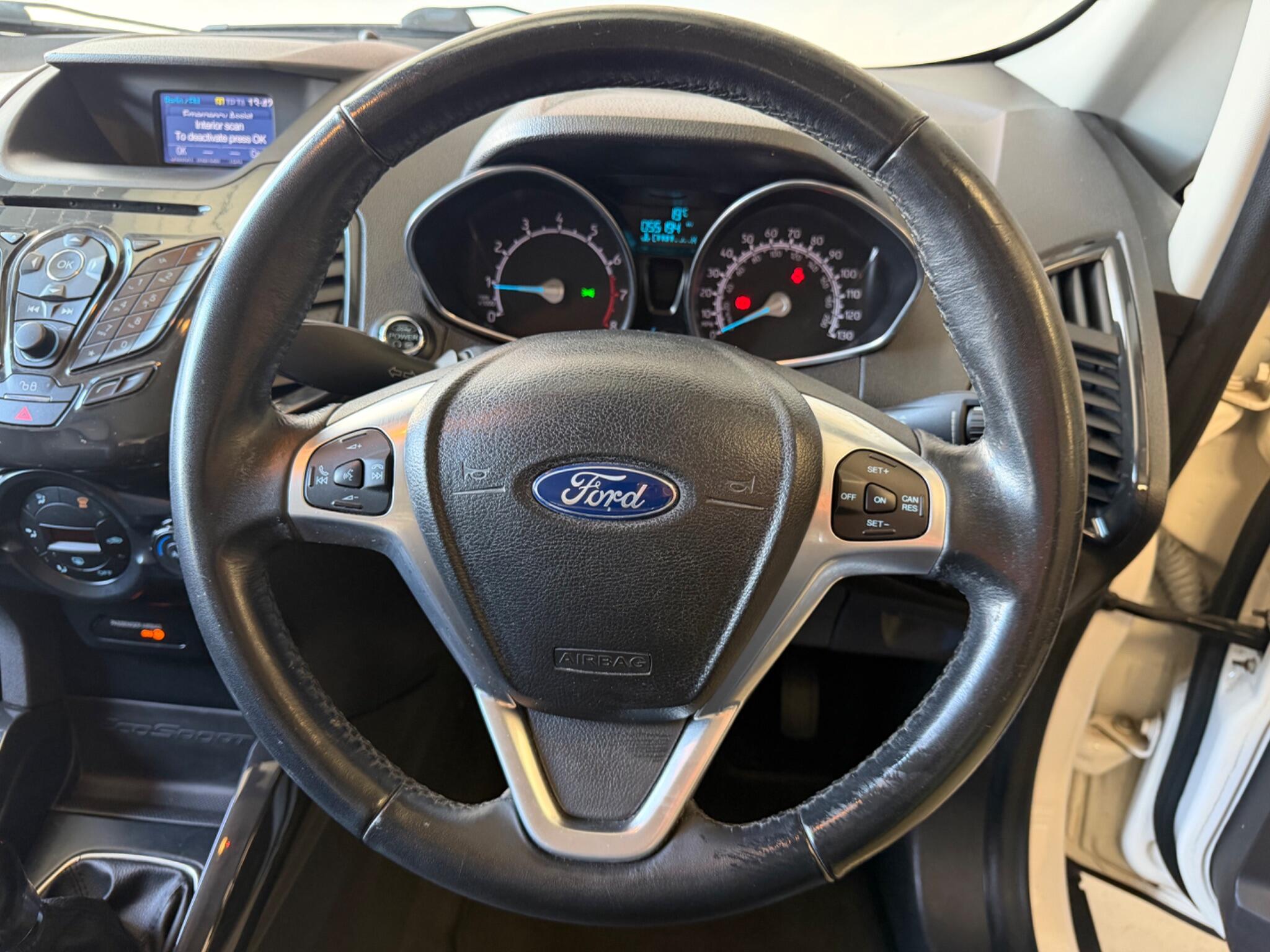 Ford Ecosport view 36