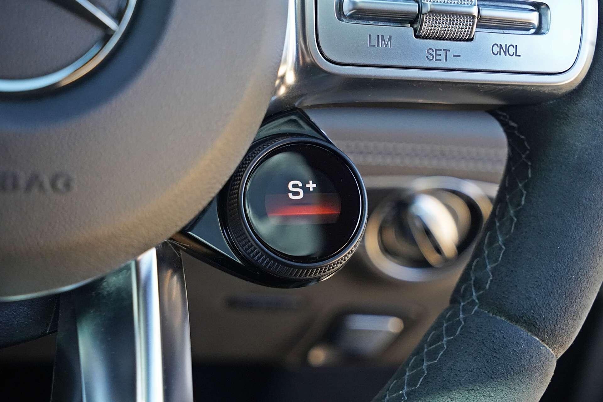 Mercedes-Benz AMG GT view 39