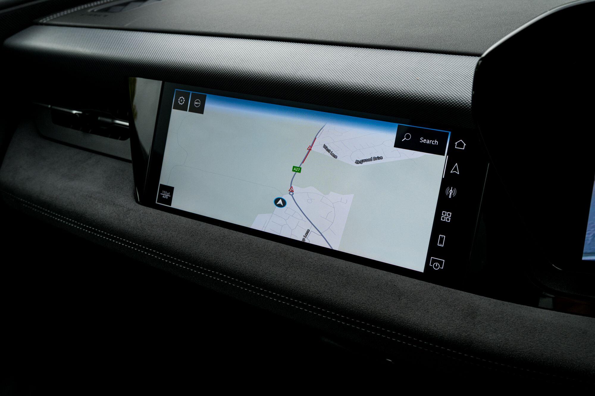 Audi SQ6 E-Tron view 51