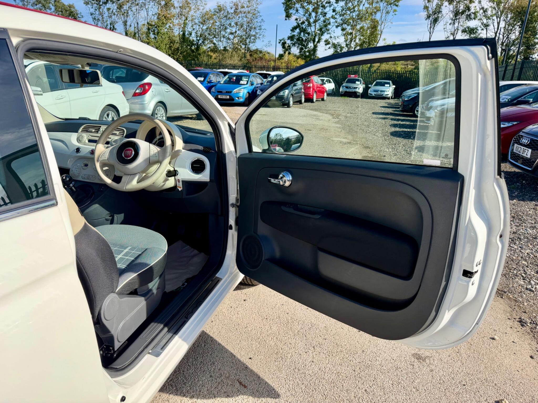 Fiat 500c view 33