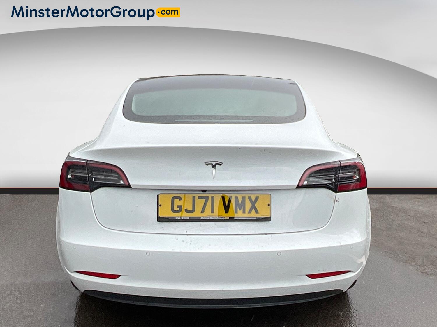 Tesla Model 3 view 3
