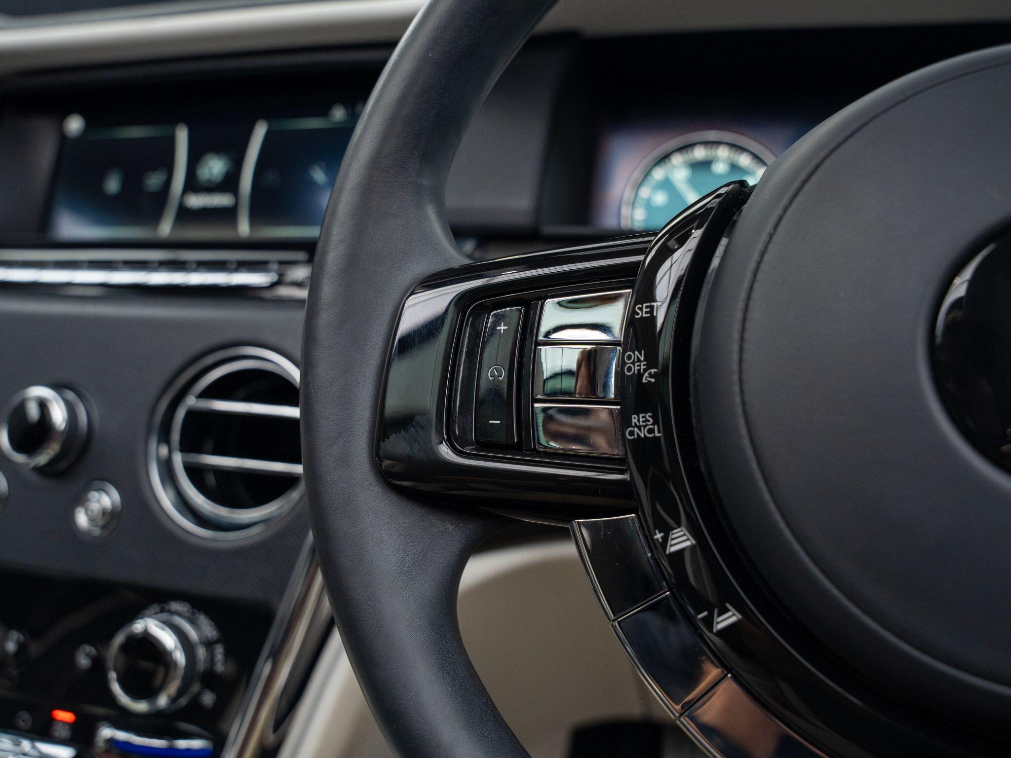 Rolls-Royce Cullinan view 22