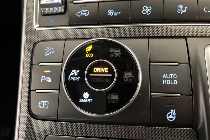 Hyundai Santa Fe view 29