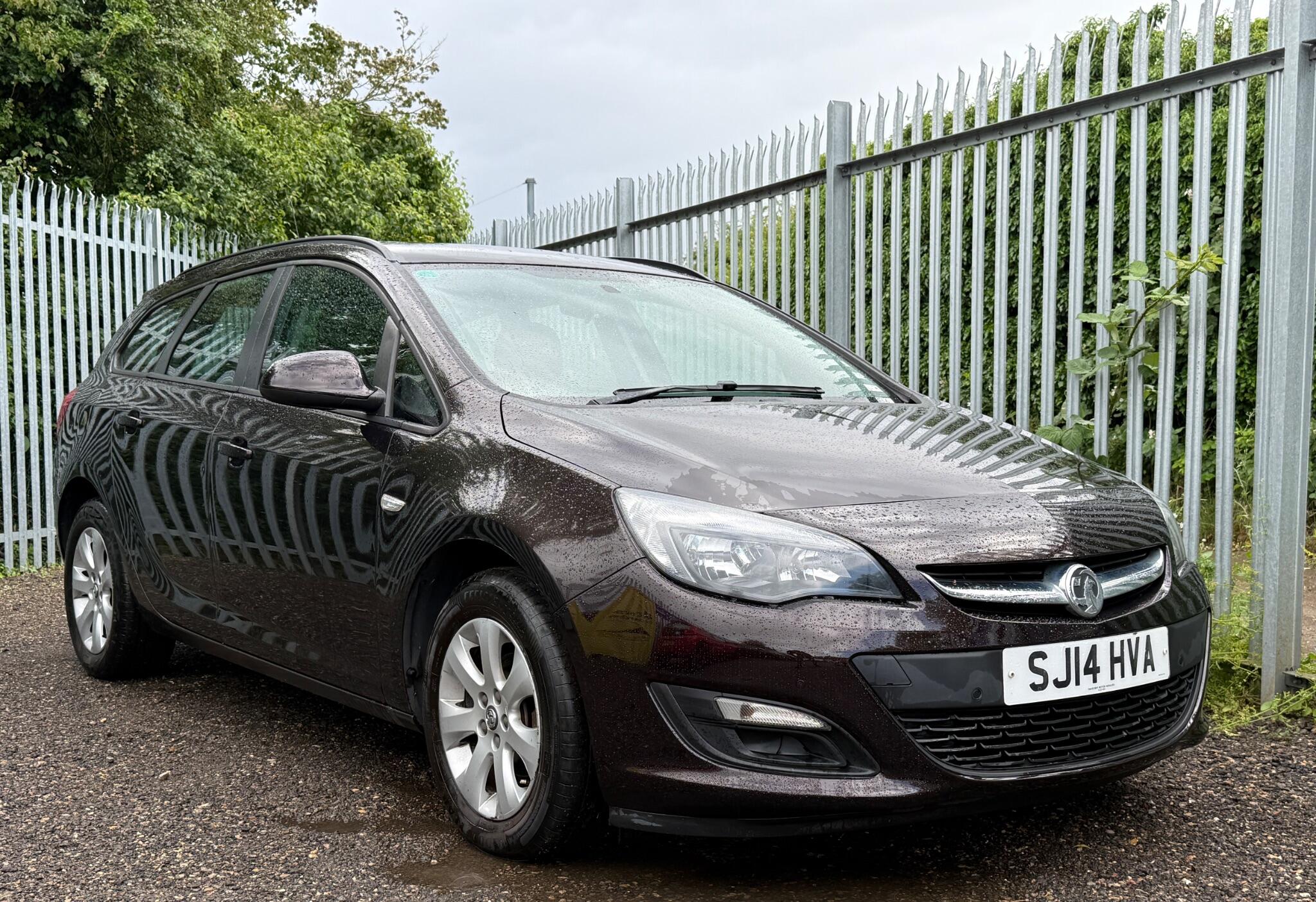 2014 Vauxhall Astra image 5