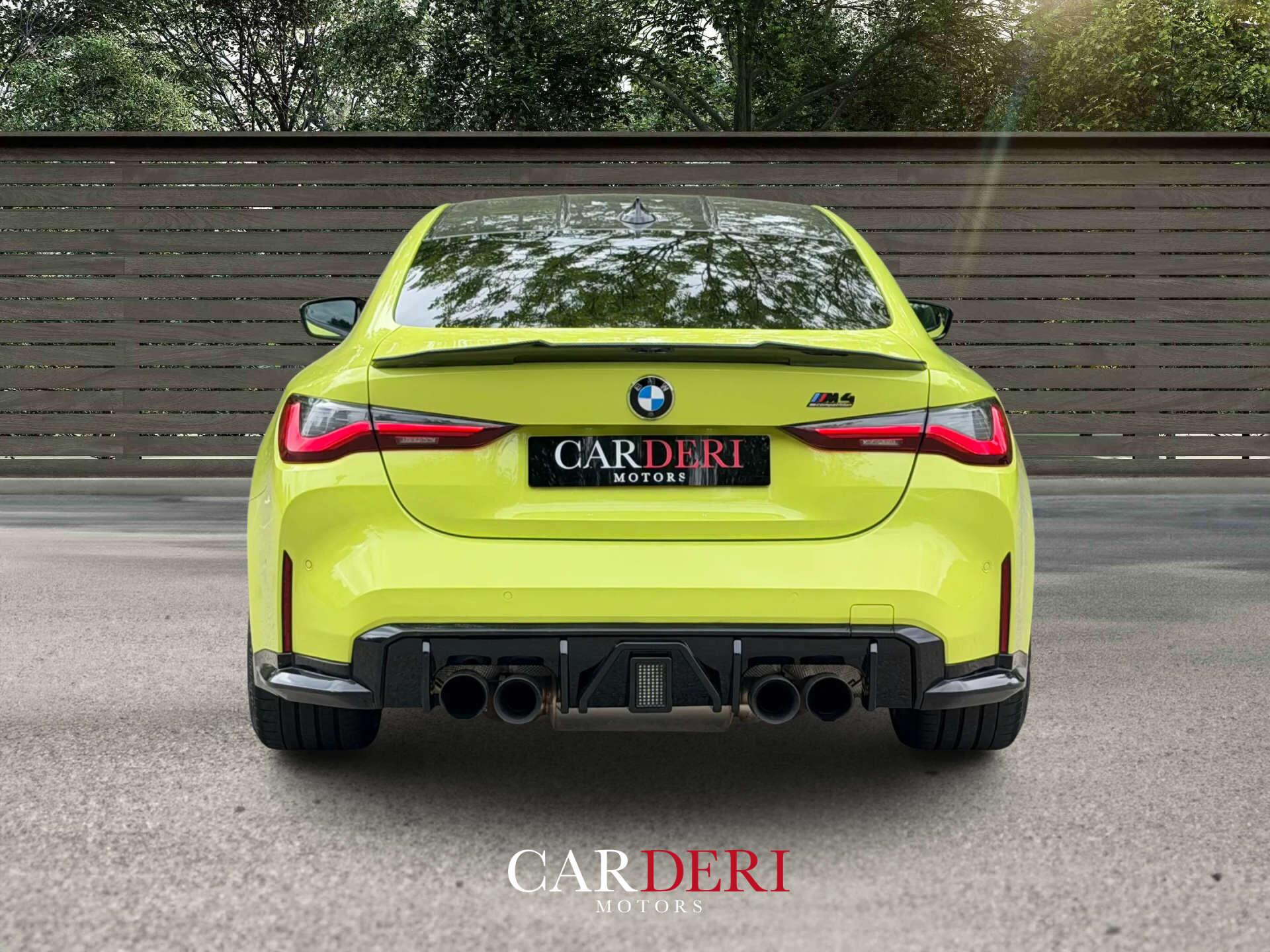 BMW M4 view 18