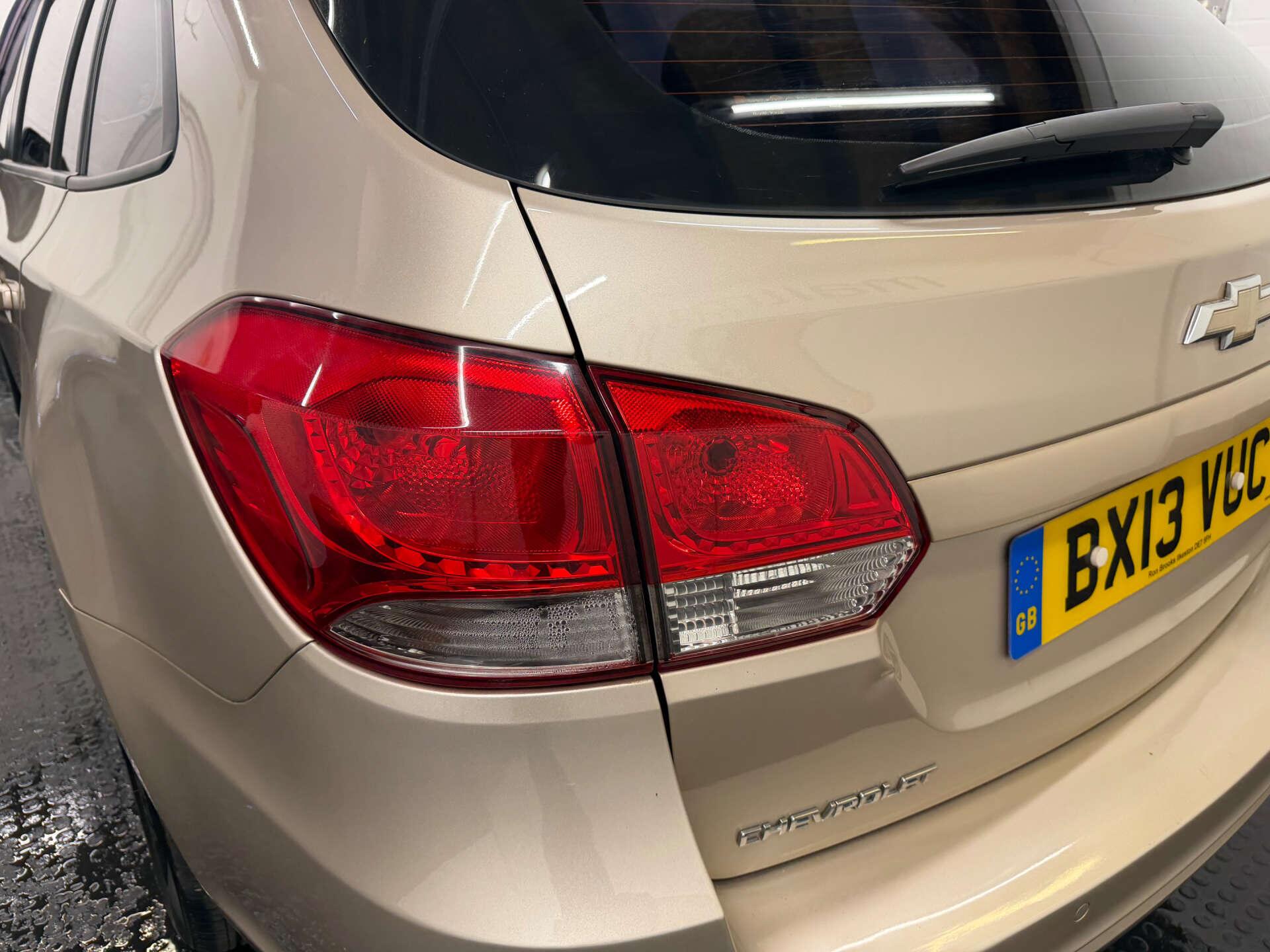 Chevrolet Cruze view 8