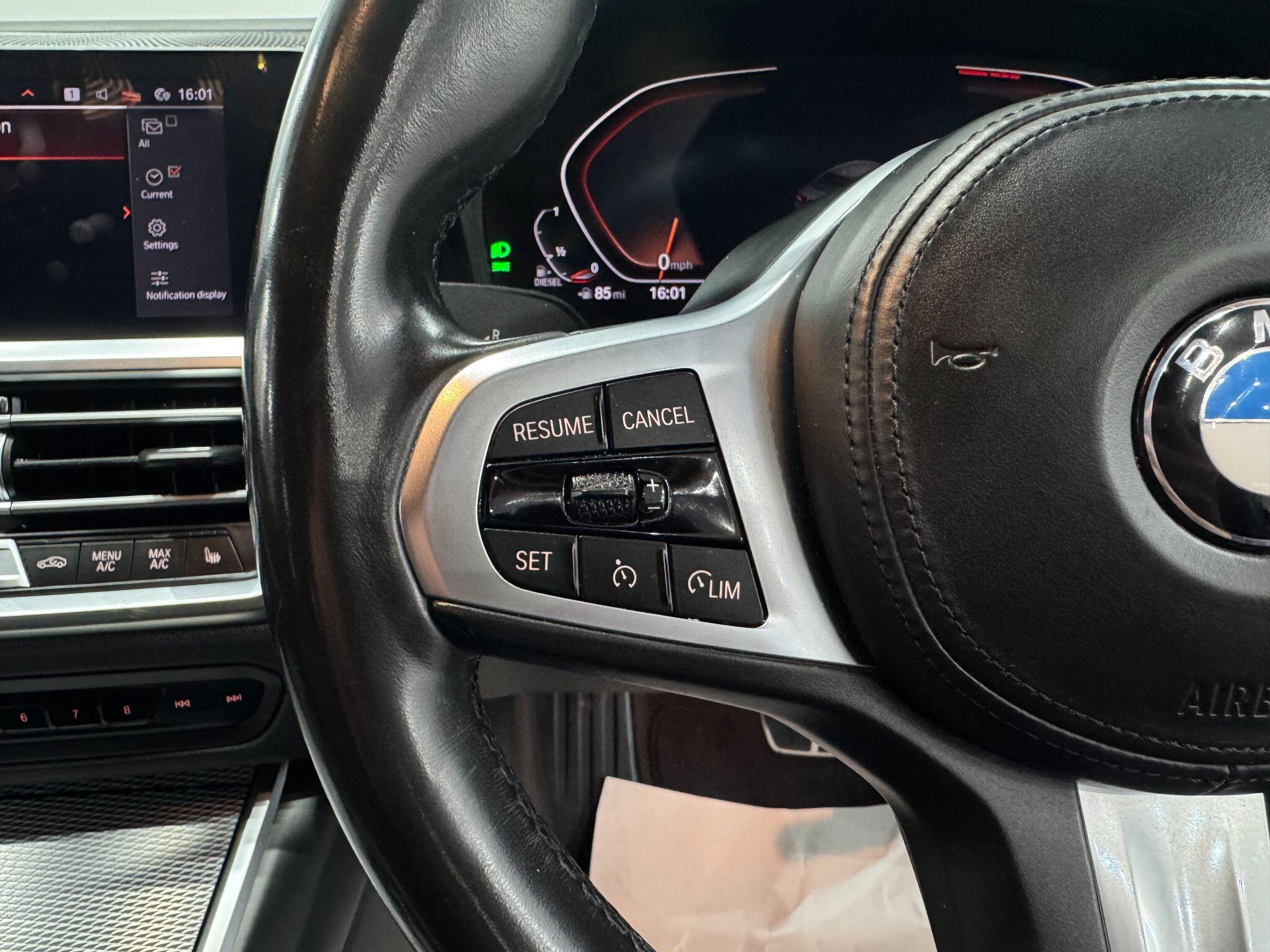 BMW 3 Series view 31