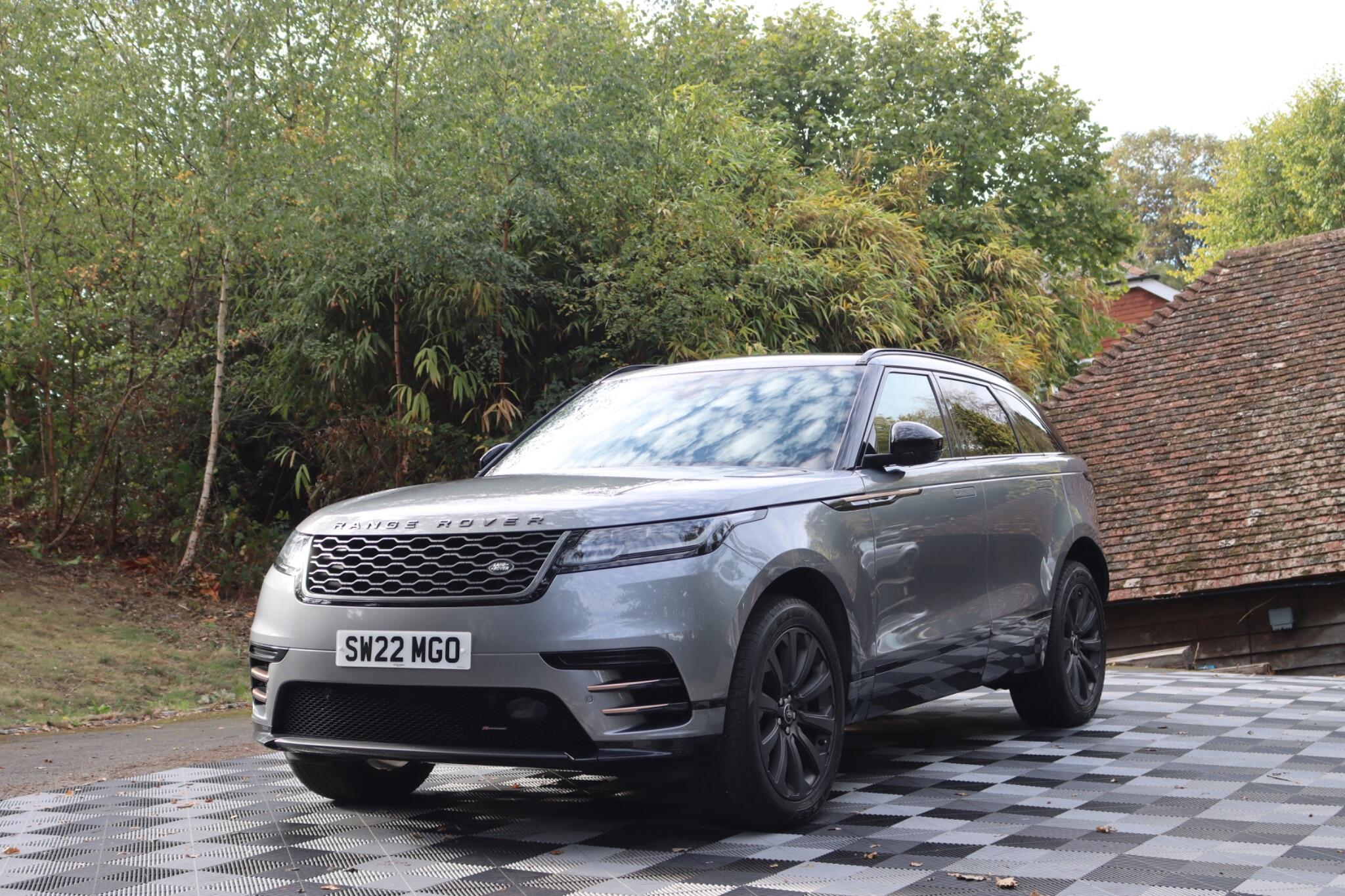Land Rover Range Rover Velar view 27