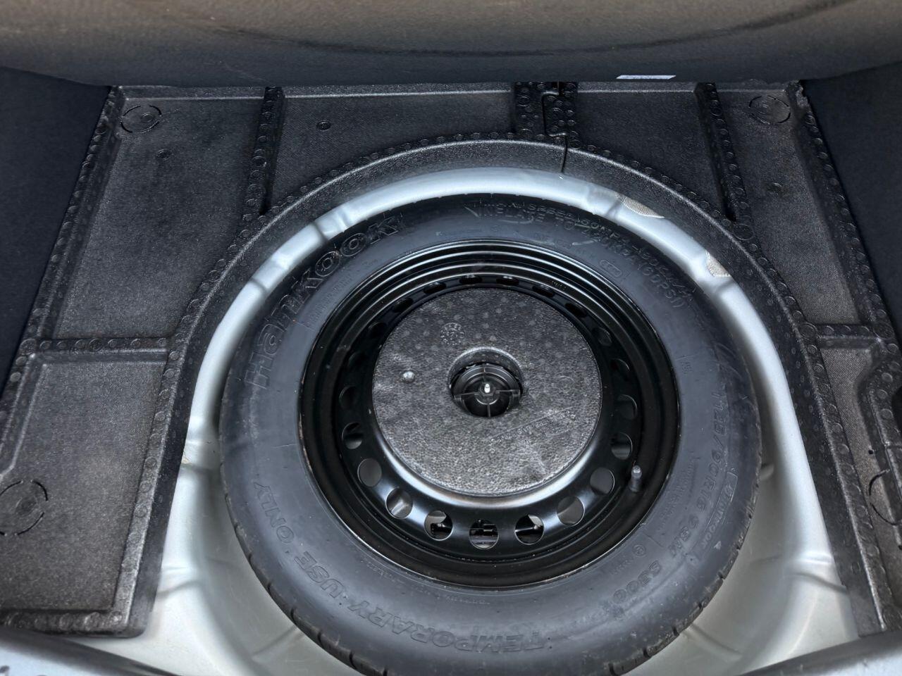 Ford Focus view 27