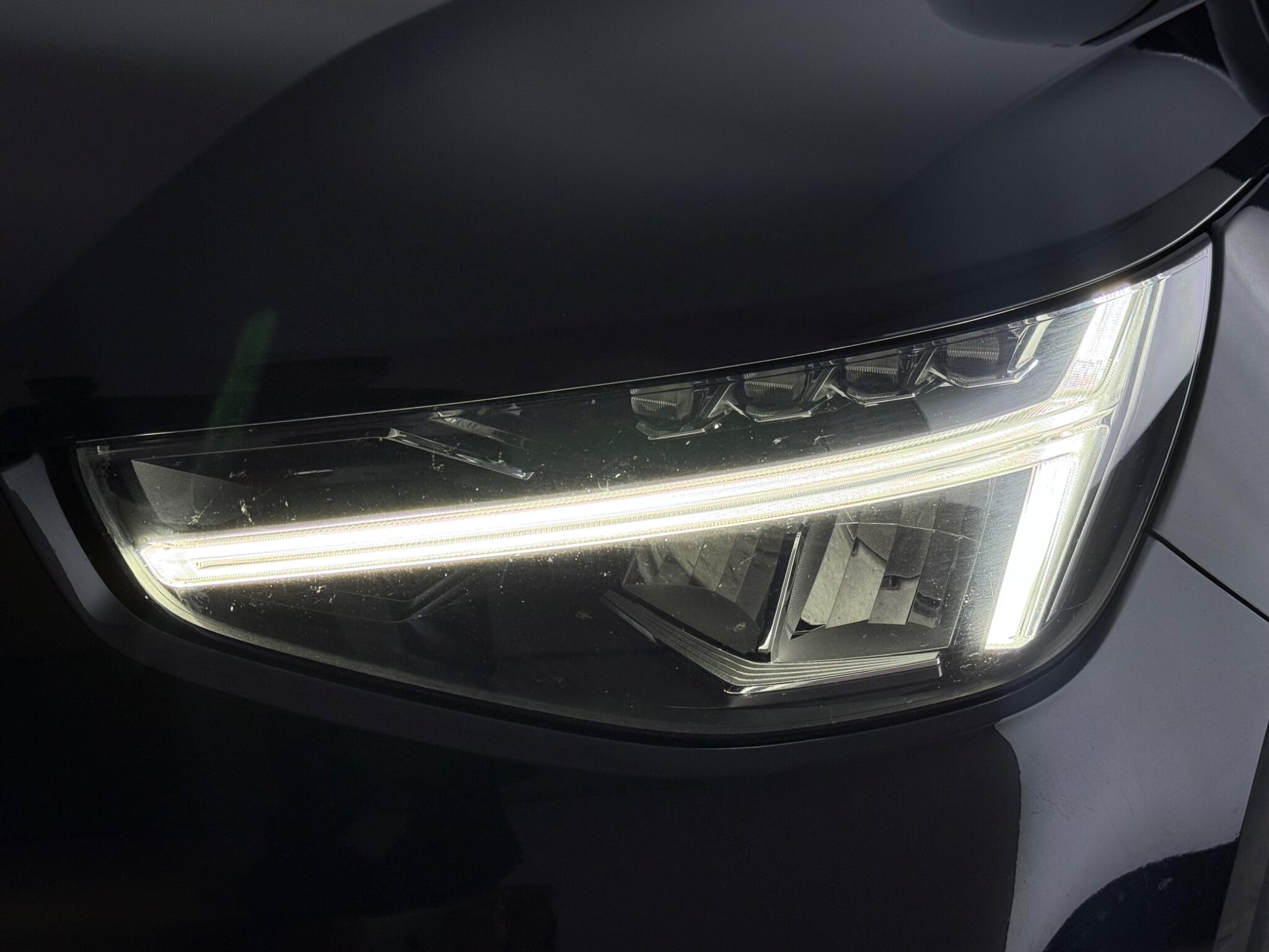 Volvo XC40 view 13