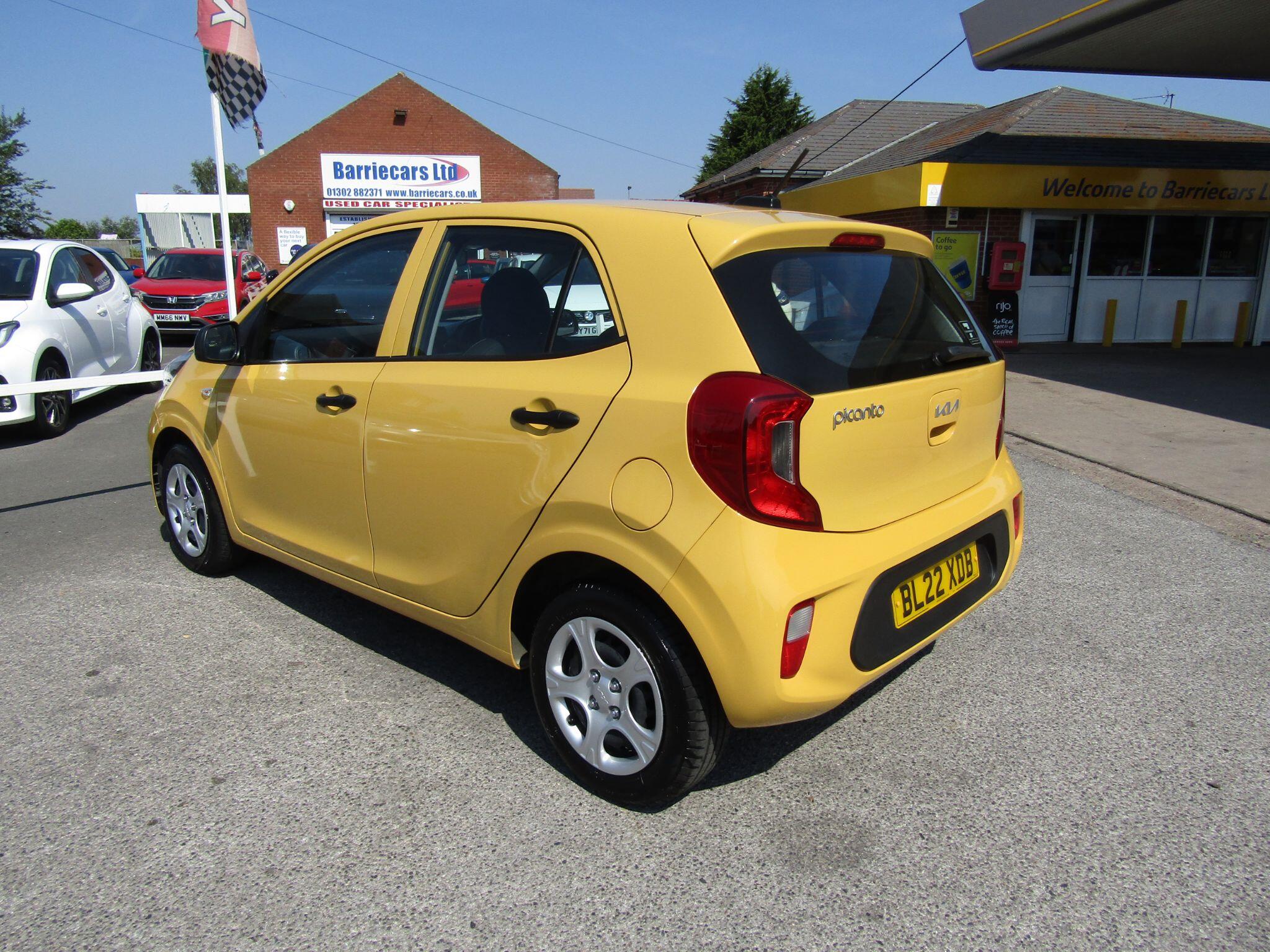Kia Picanto view 5