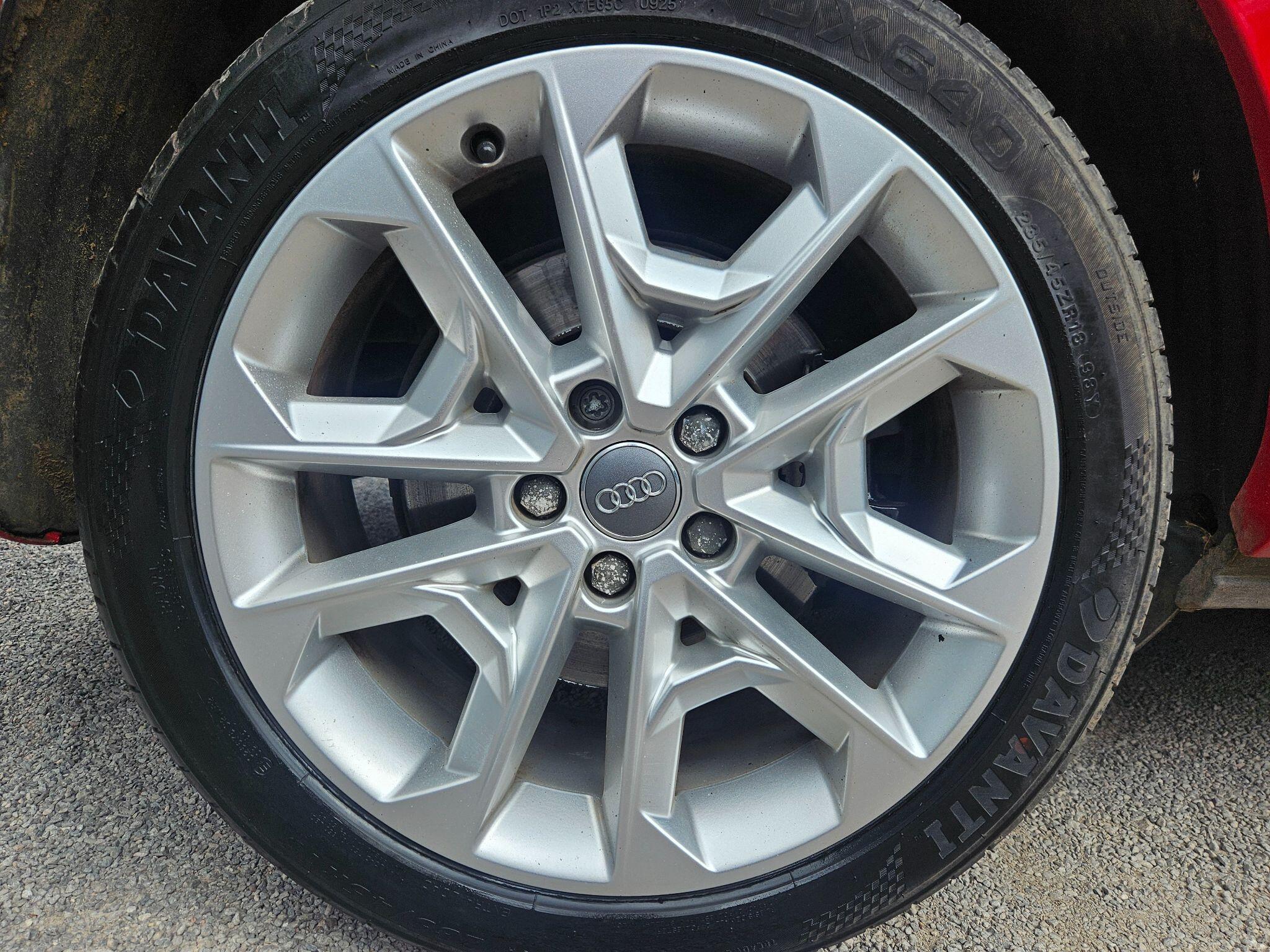 2019 Audi SQ2 image 60