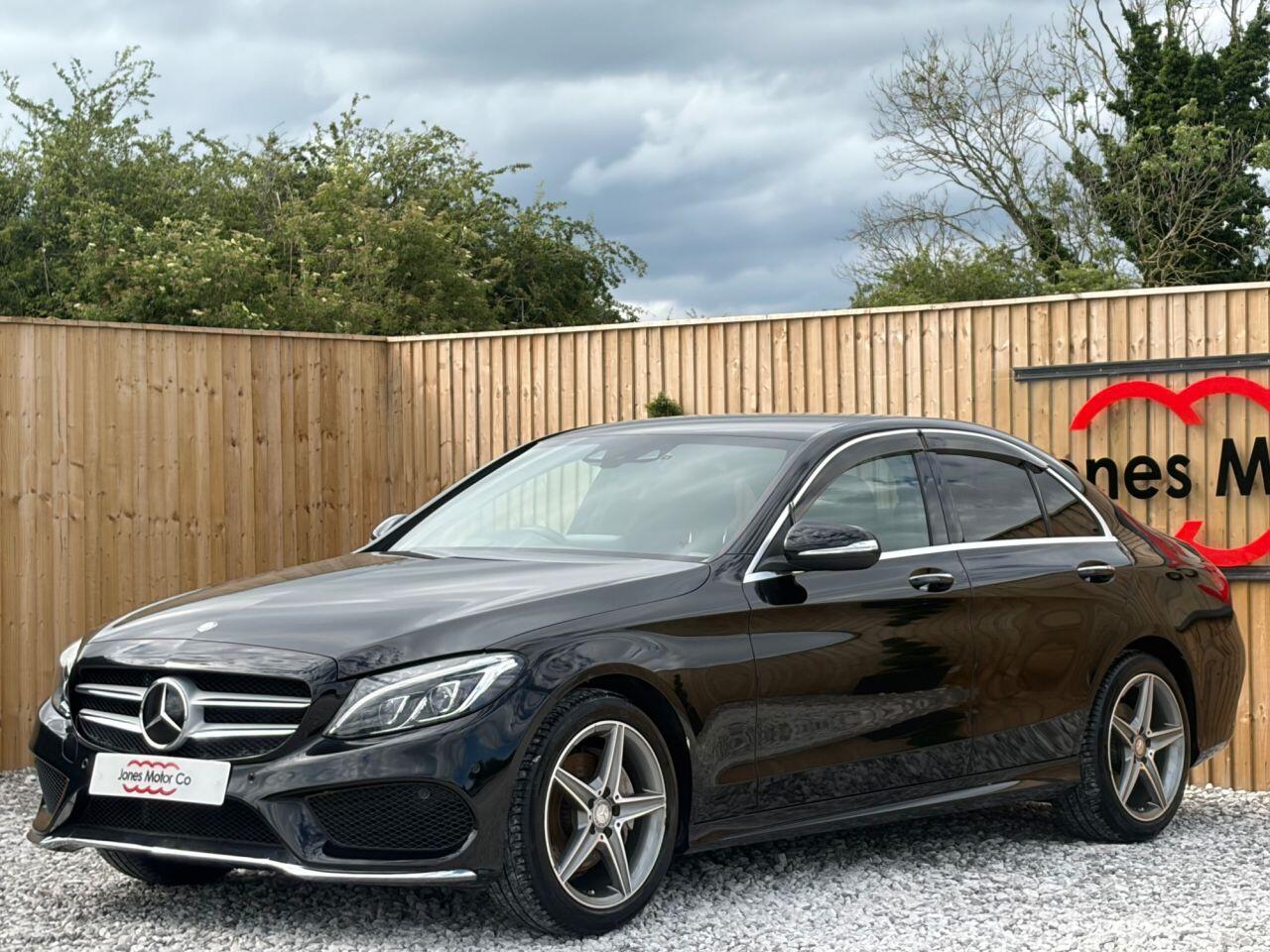 Mercedes-Benz C-Class view 4