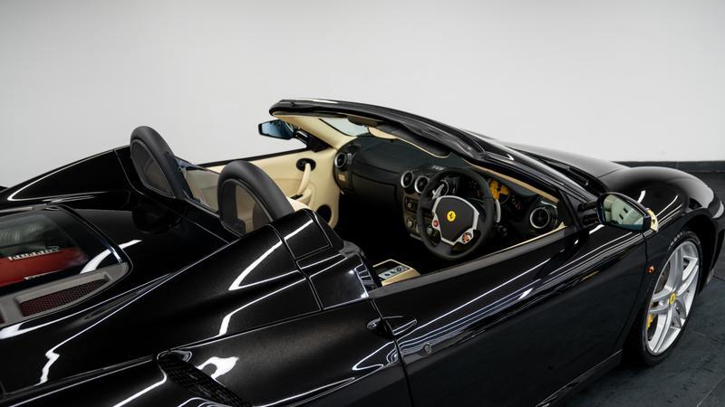 Ferrari F430 view 10