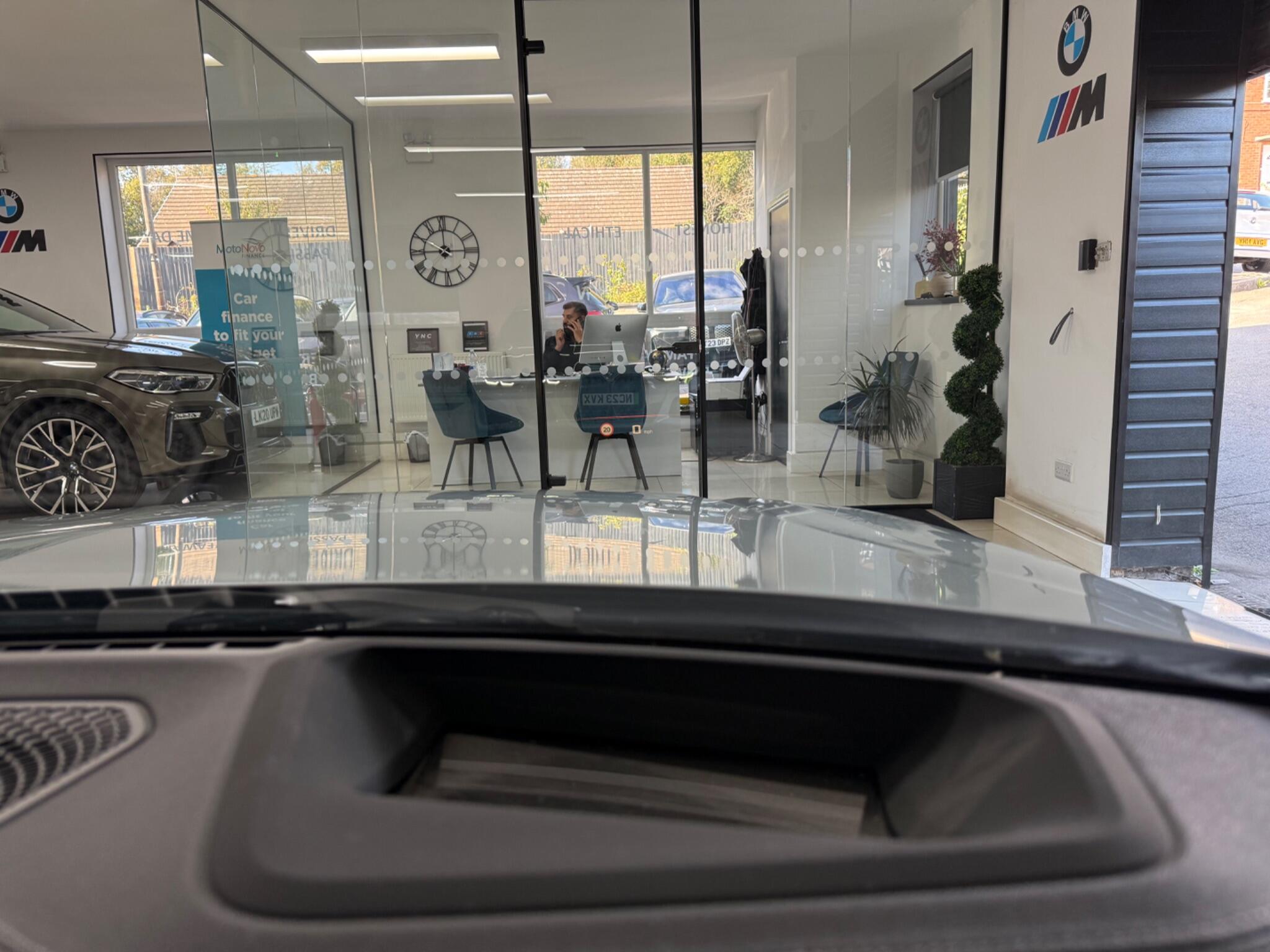 BMW i4 view 8