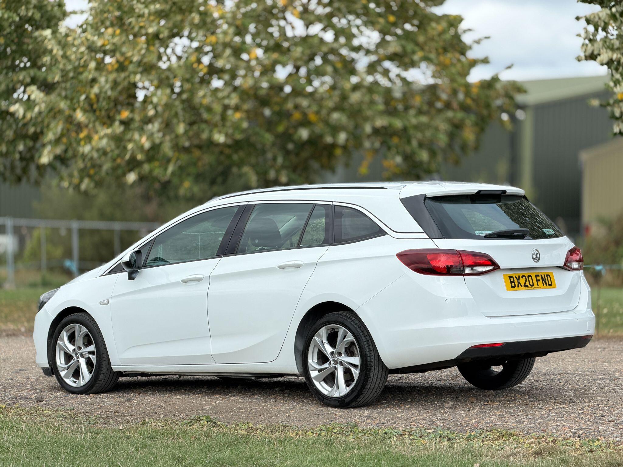 Vauxhall Astra view 13