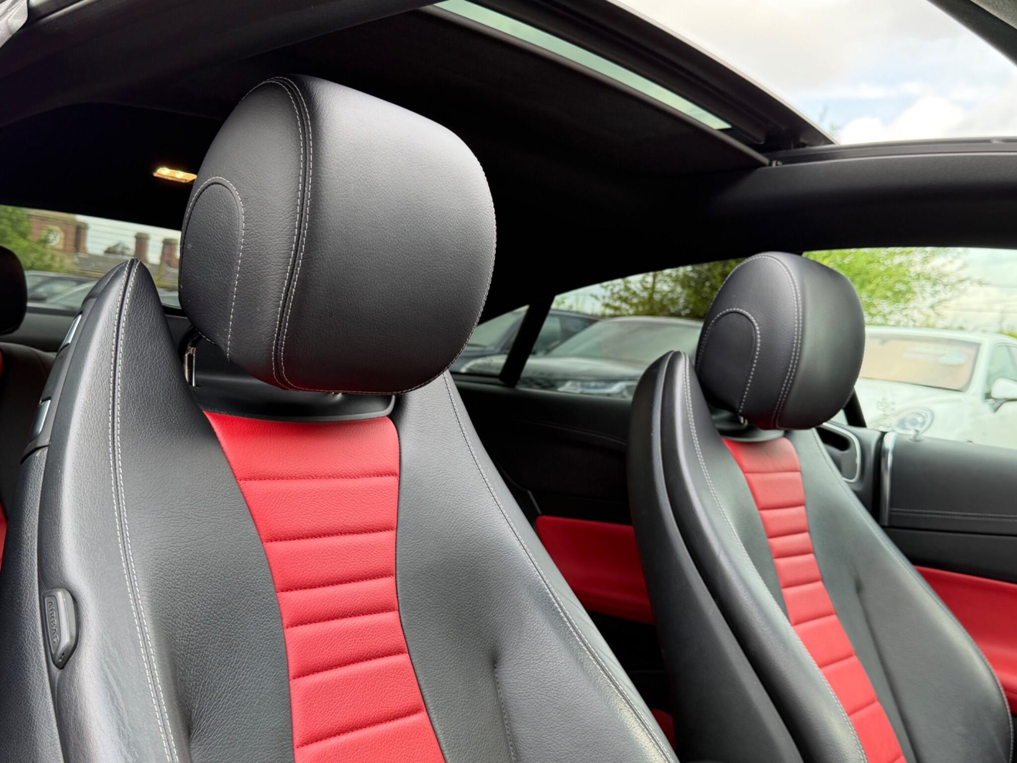 Mercedes-Benz E-Class view 22