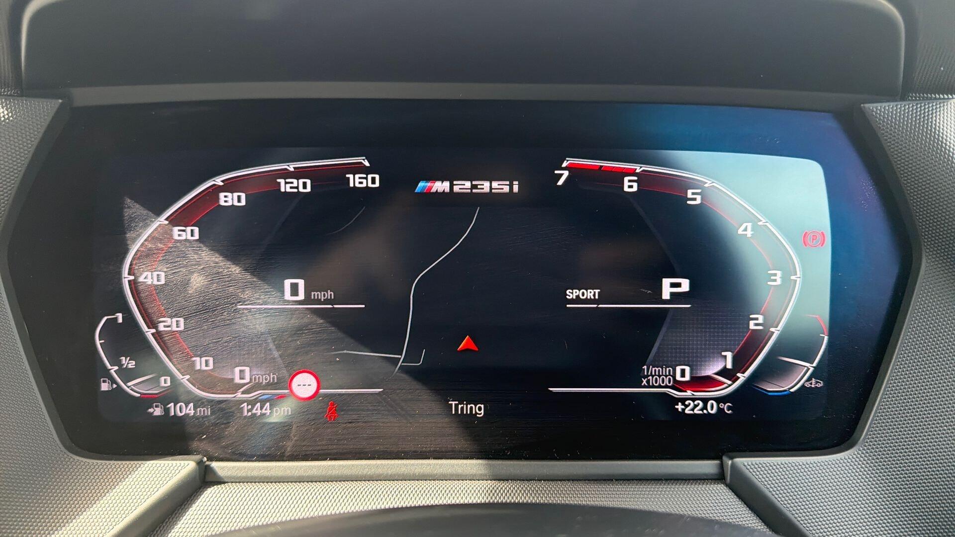 BMW 2 Series view 9