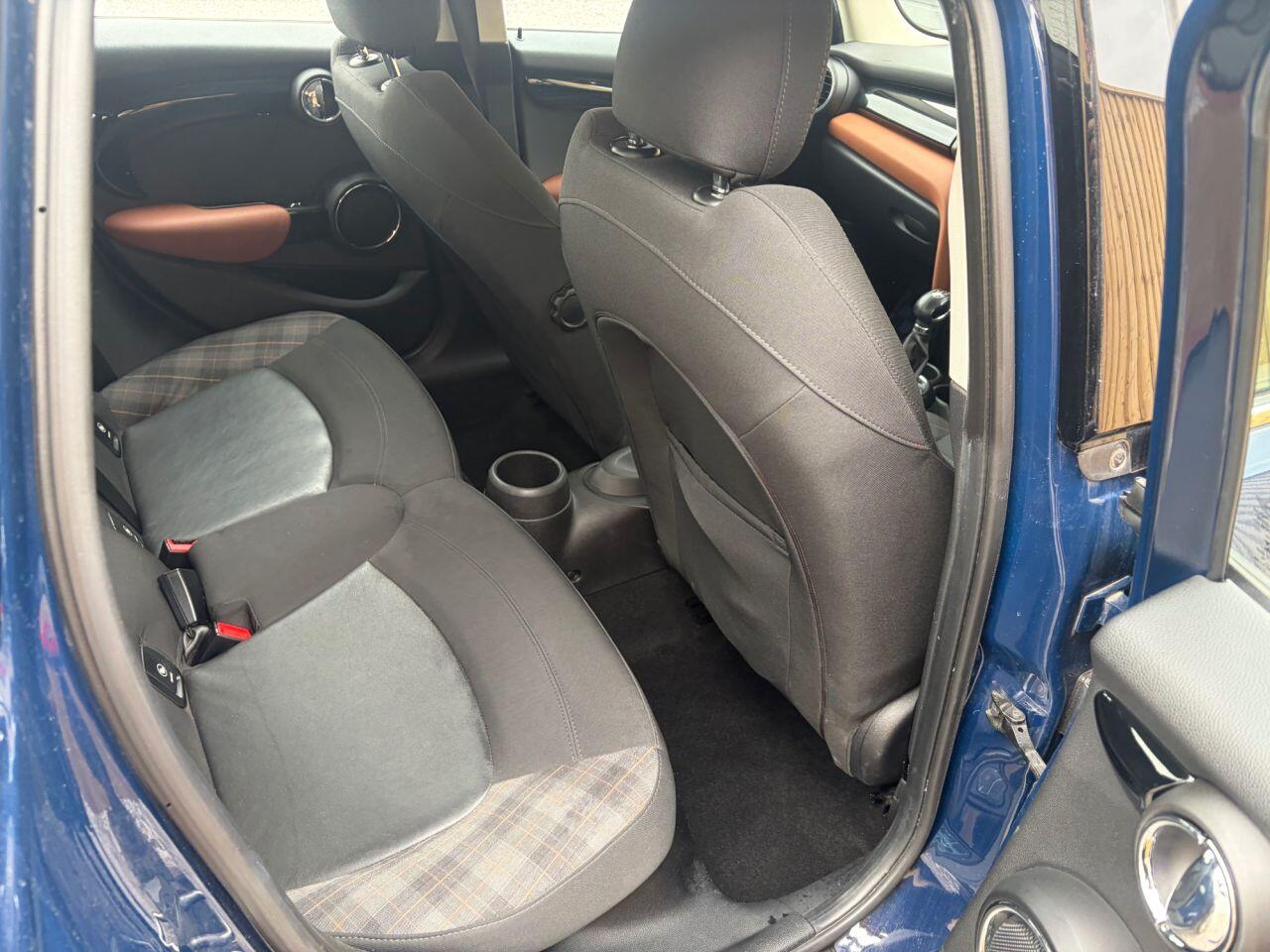 MINI Hatch view 26