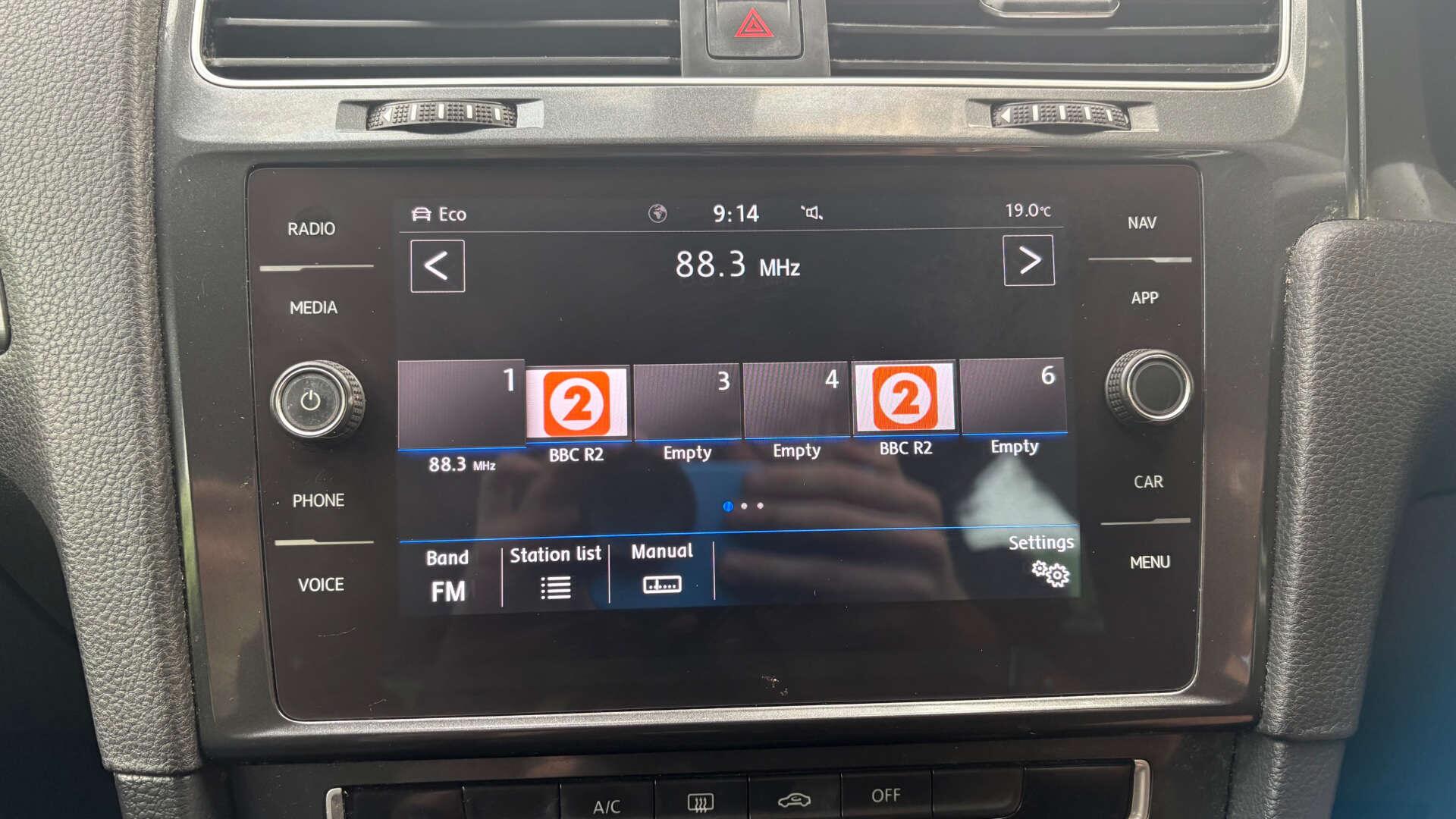Volkswagen Golf view 27