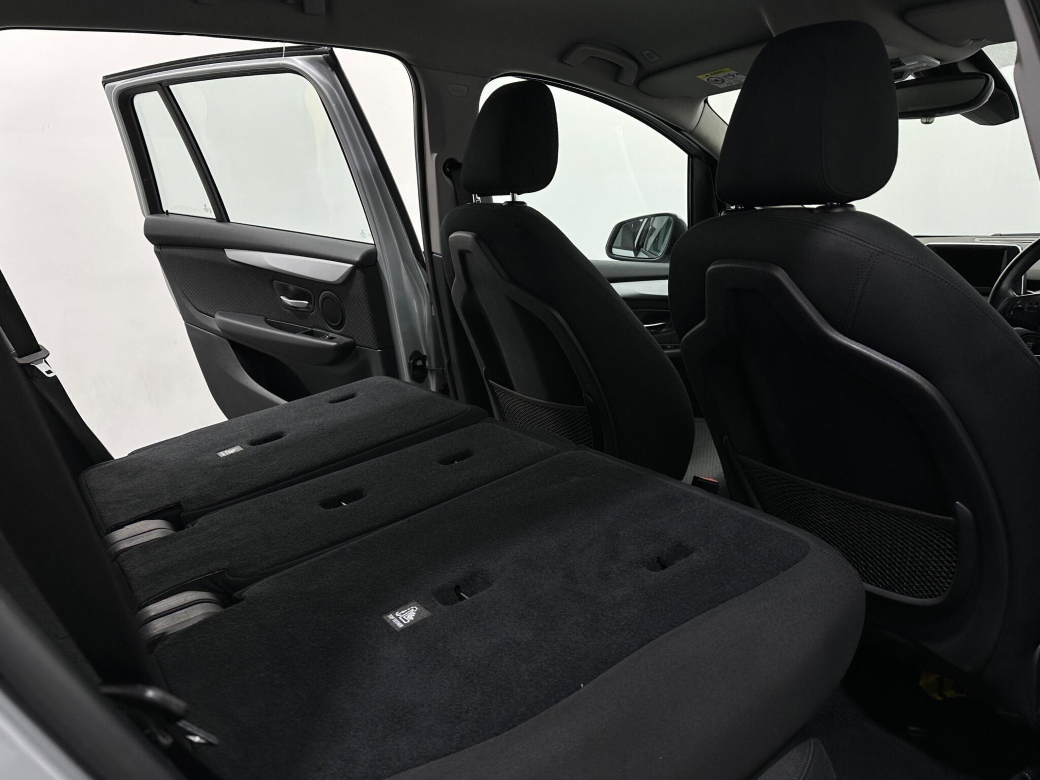 BMW 2 Series view 46
