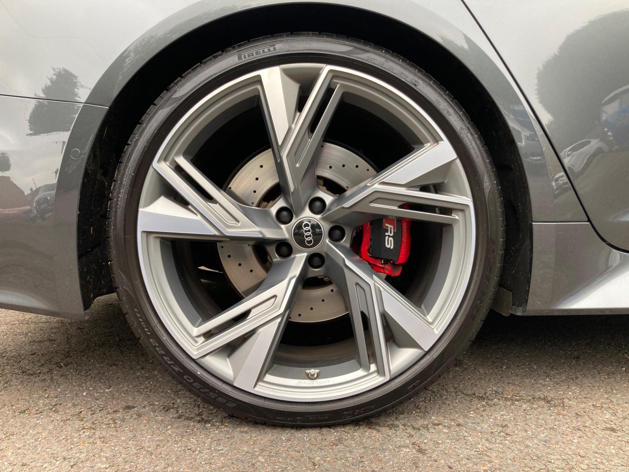 Audi RS6 view 52
