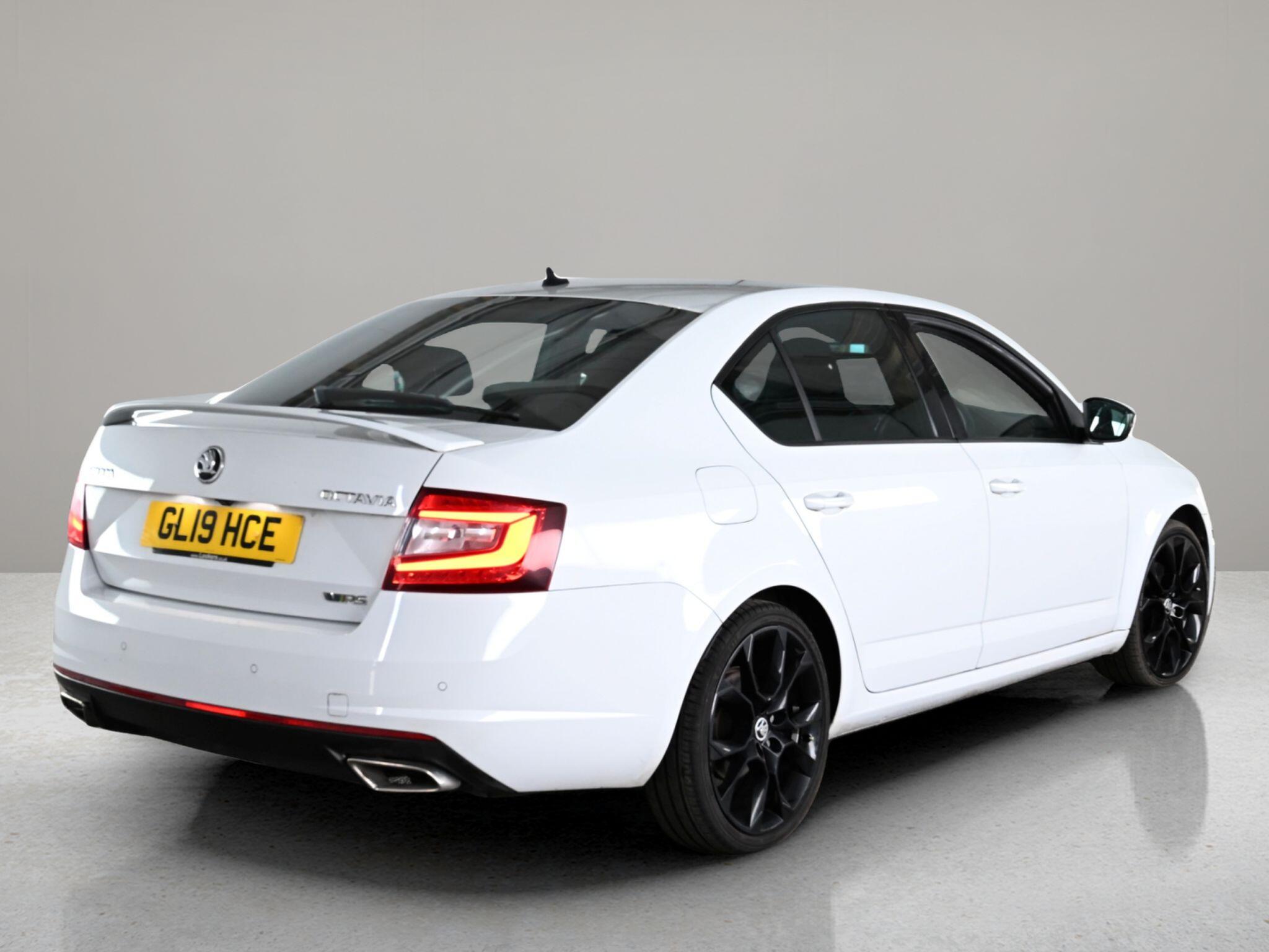 Skoda Octavia view 4