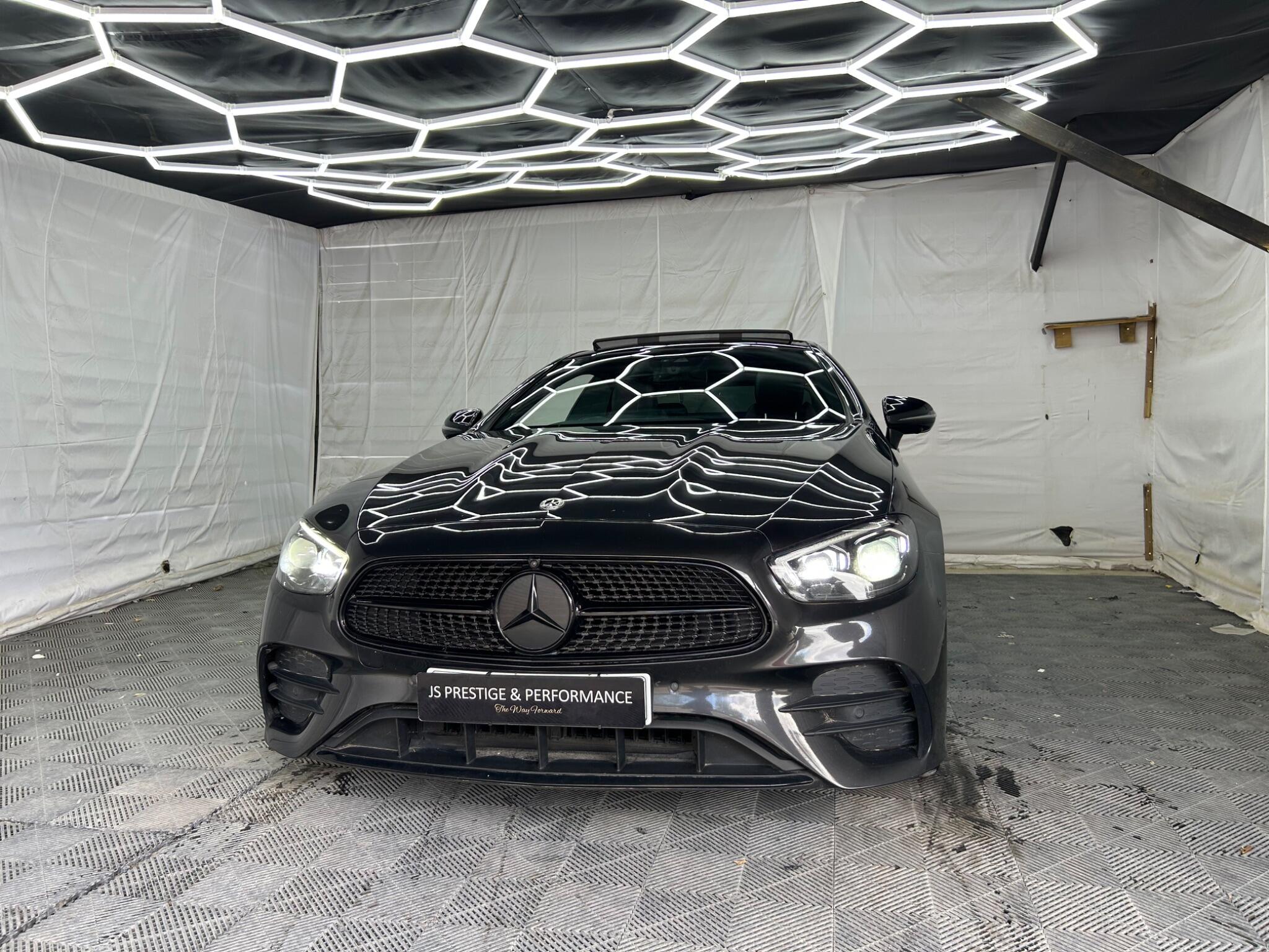 Mercedes-Benz E Class view 5