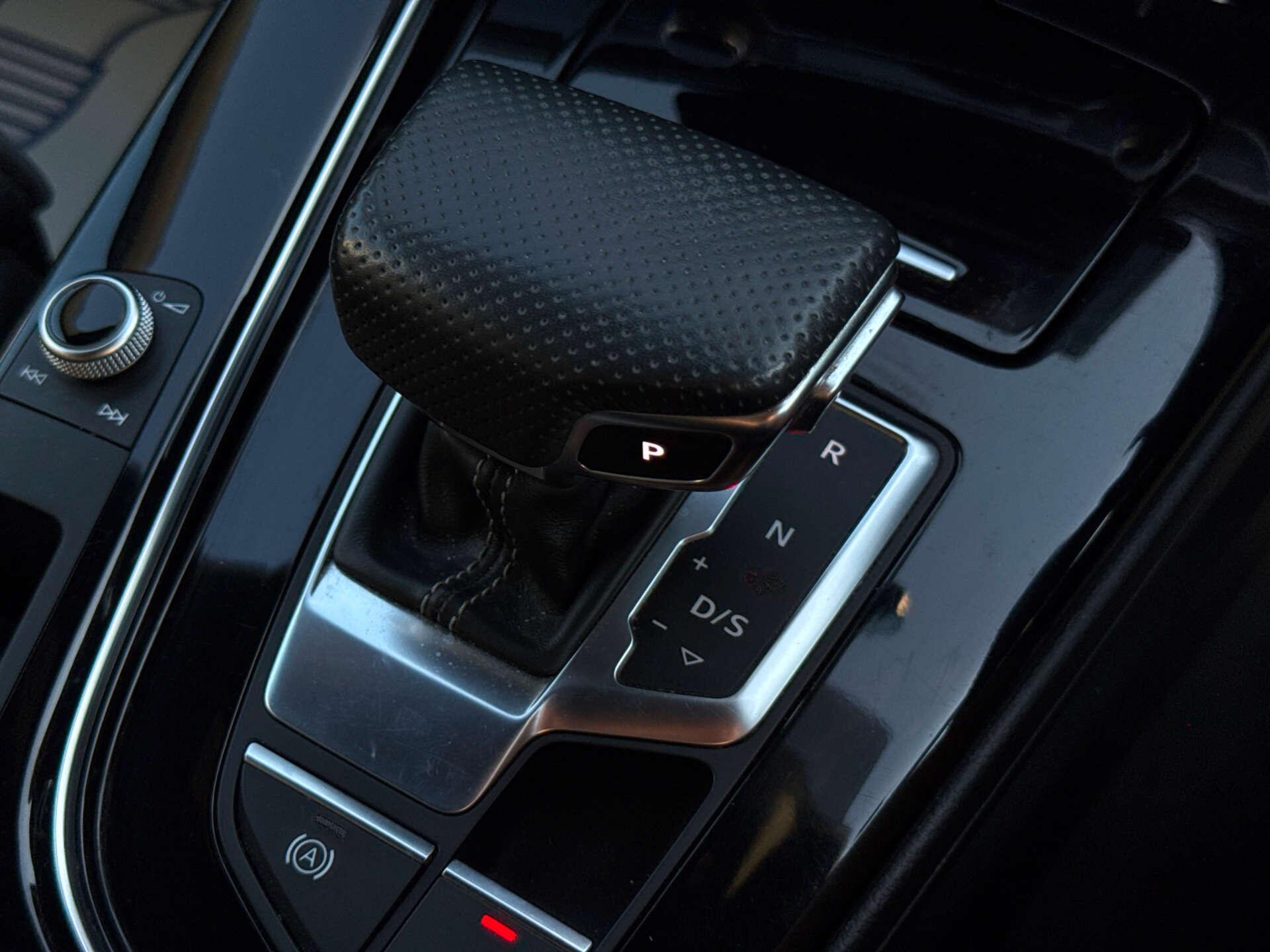 Audi A4 Avant view 66
