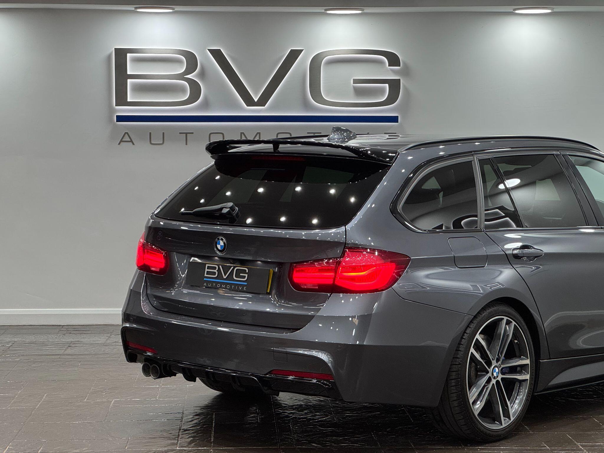 BMW 3 Series view 18