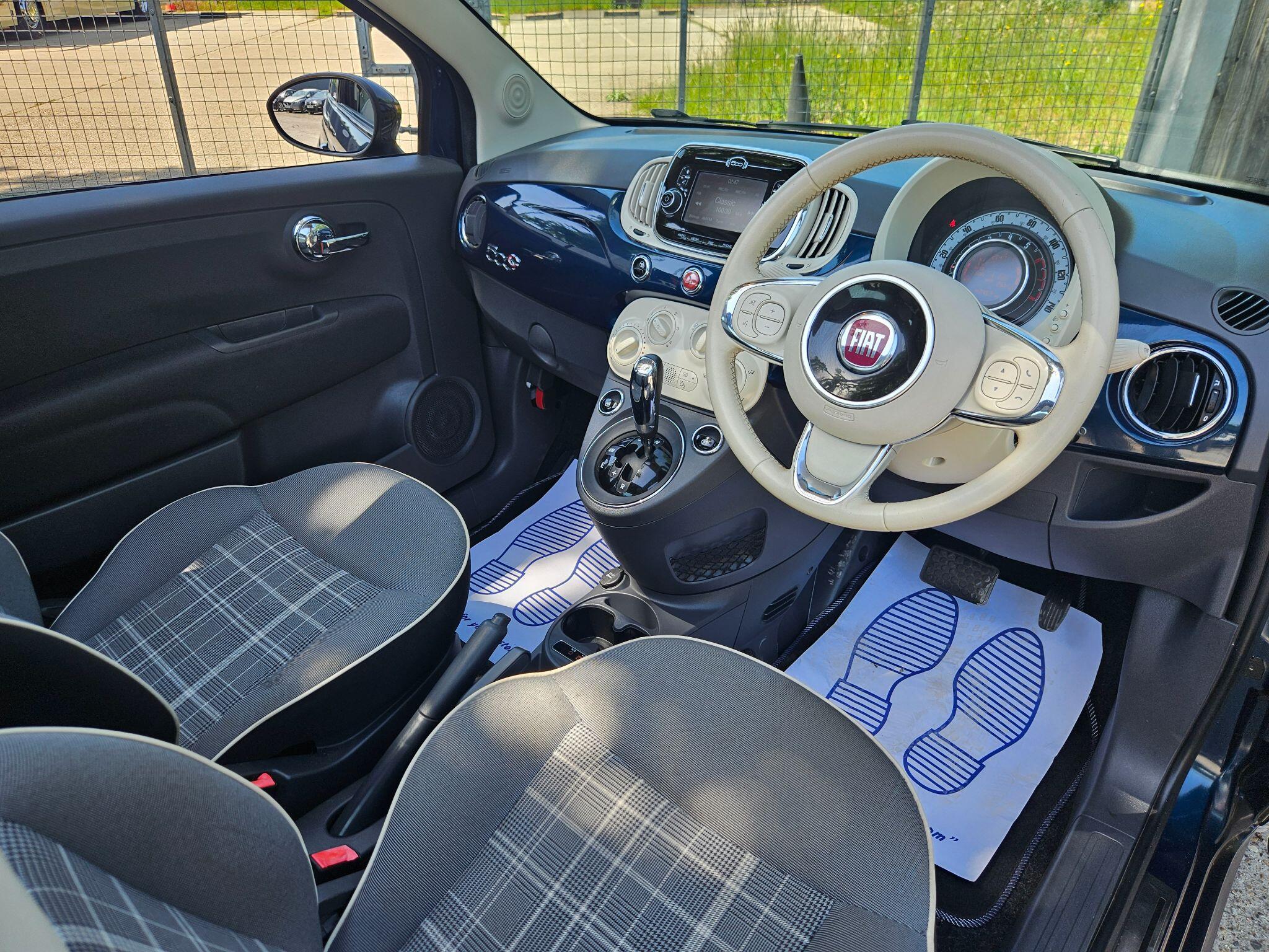 2015 Fiat 500C image 24