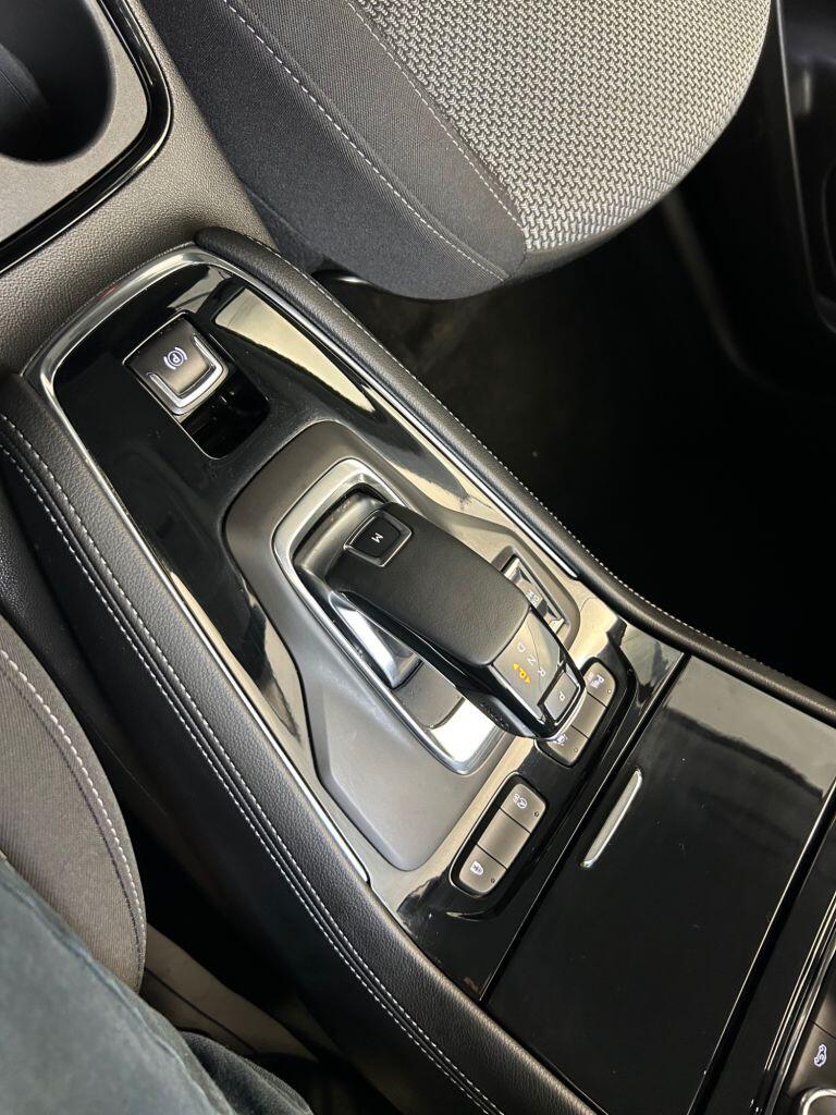 Vauxhall Grandland view 26