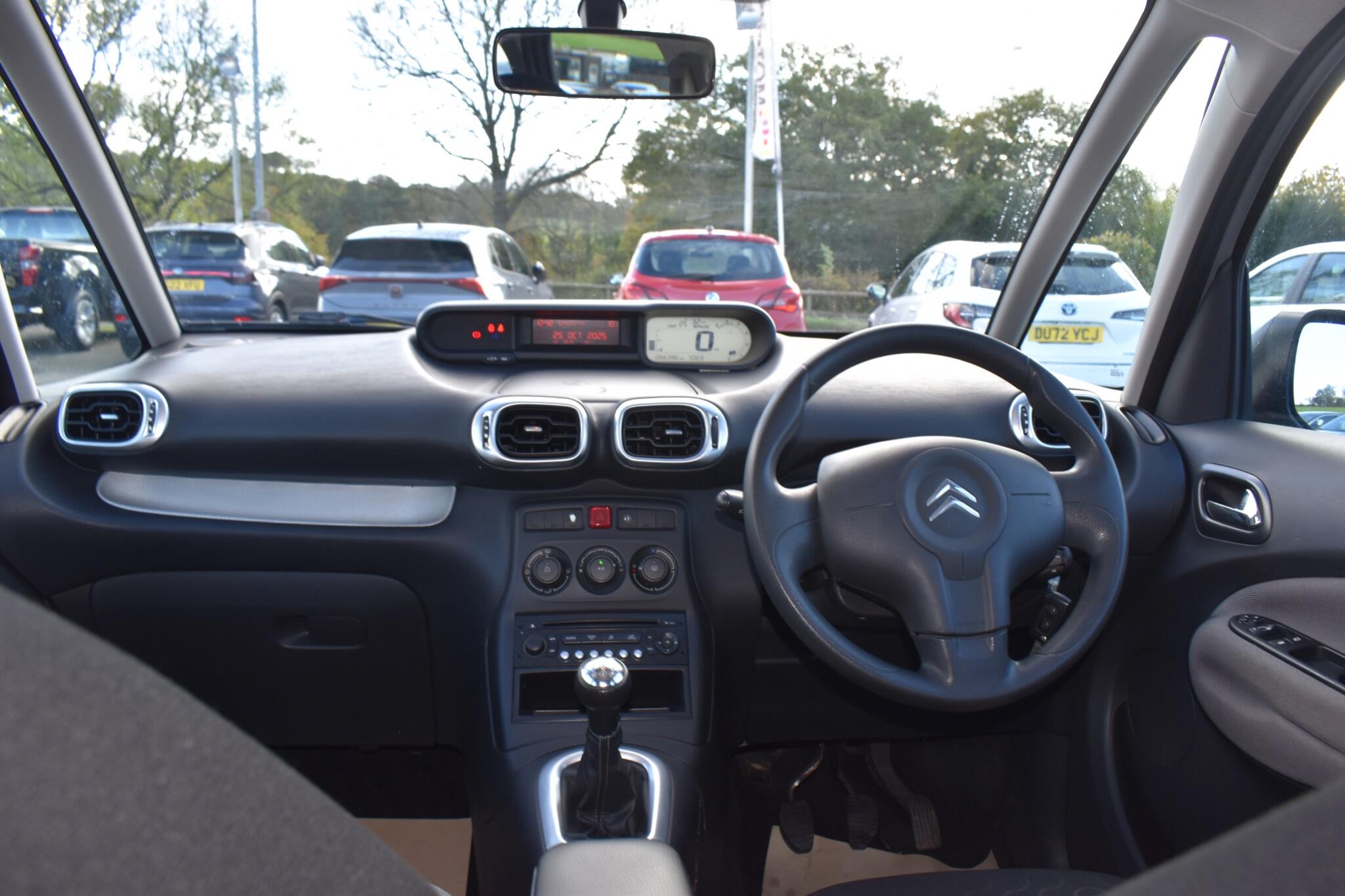 C3 Picasso - 1.6 HDi VTR+ Euro 5 5dr - Image 14