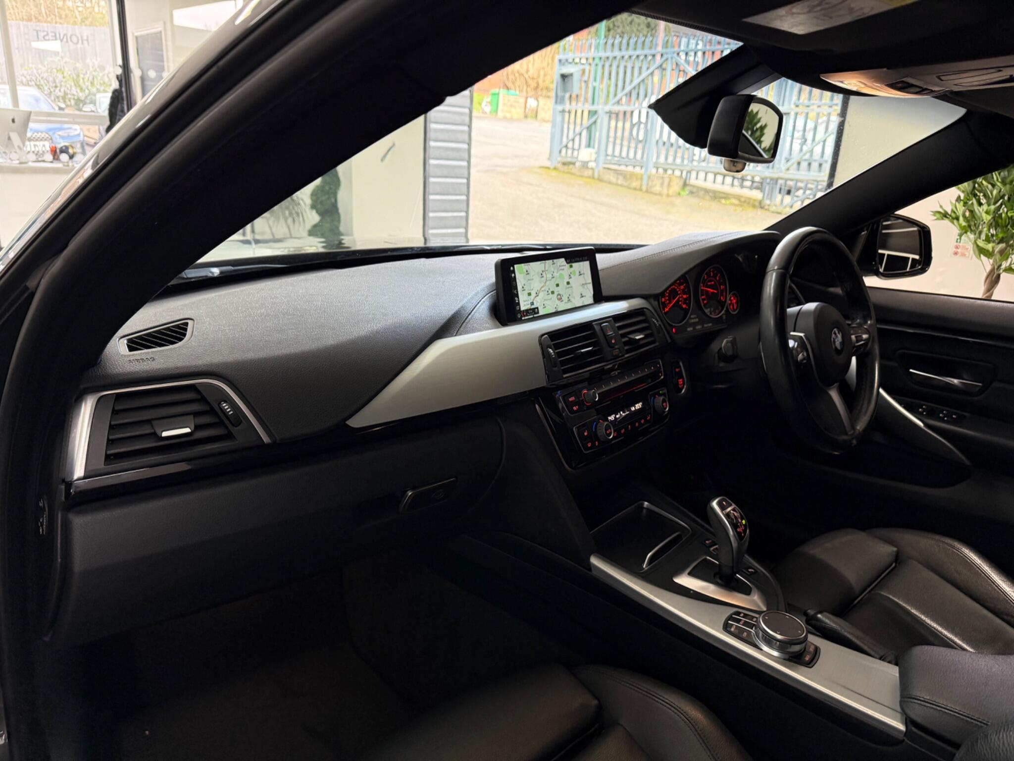 BMW 4 Series view 32