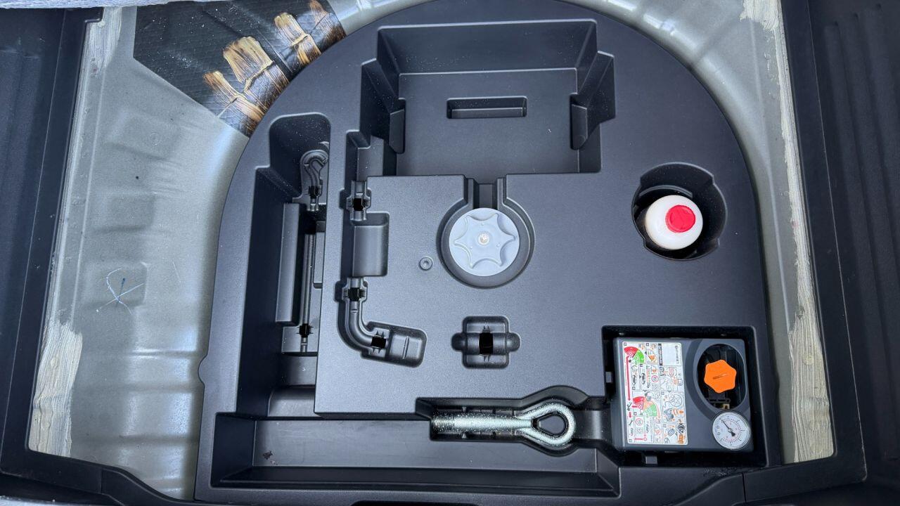 Nissan Juke view 35
