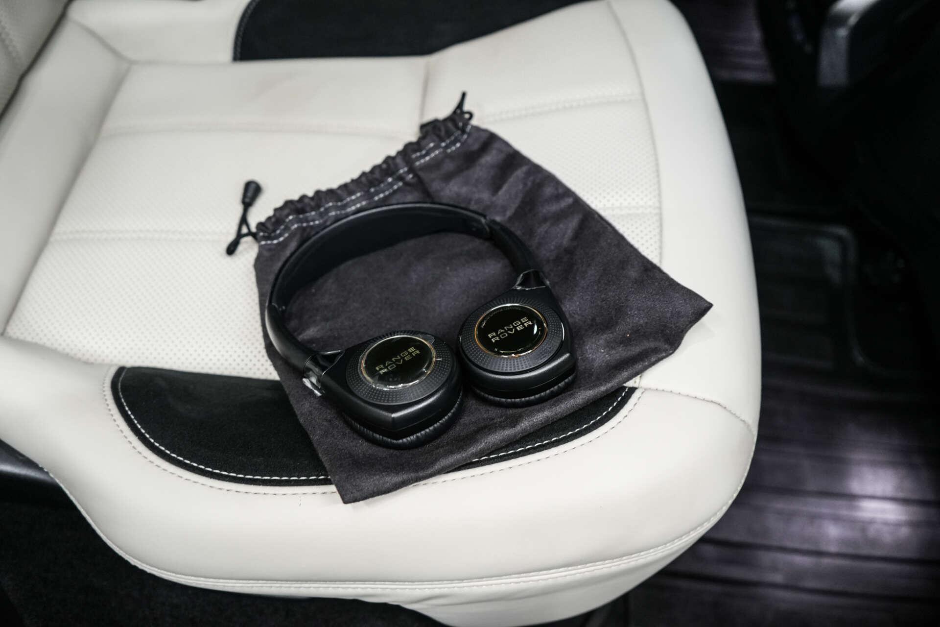 Land Rover Range Rover Sport view 22