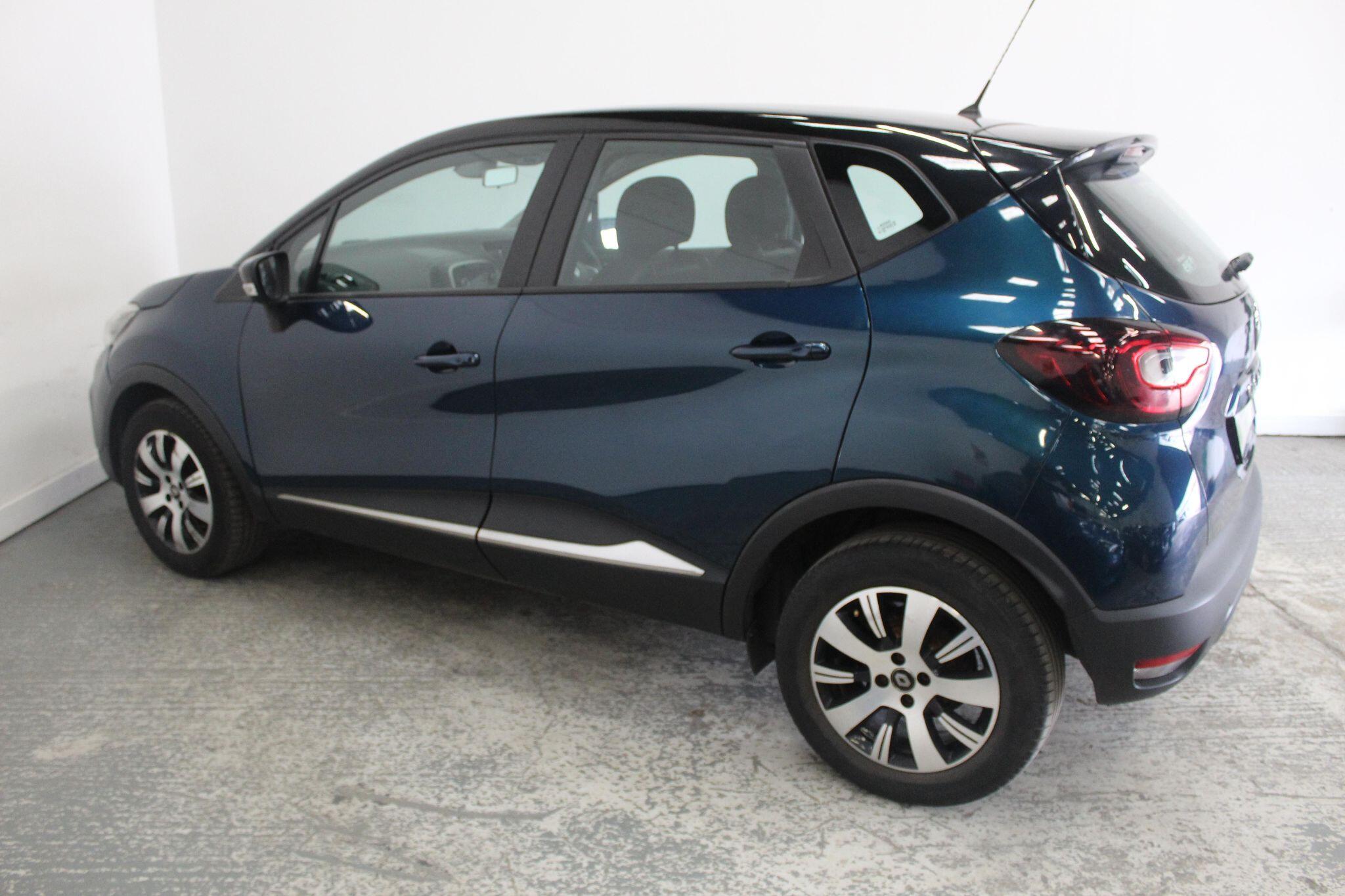 Renault Captur view 10
