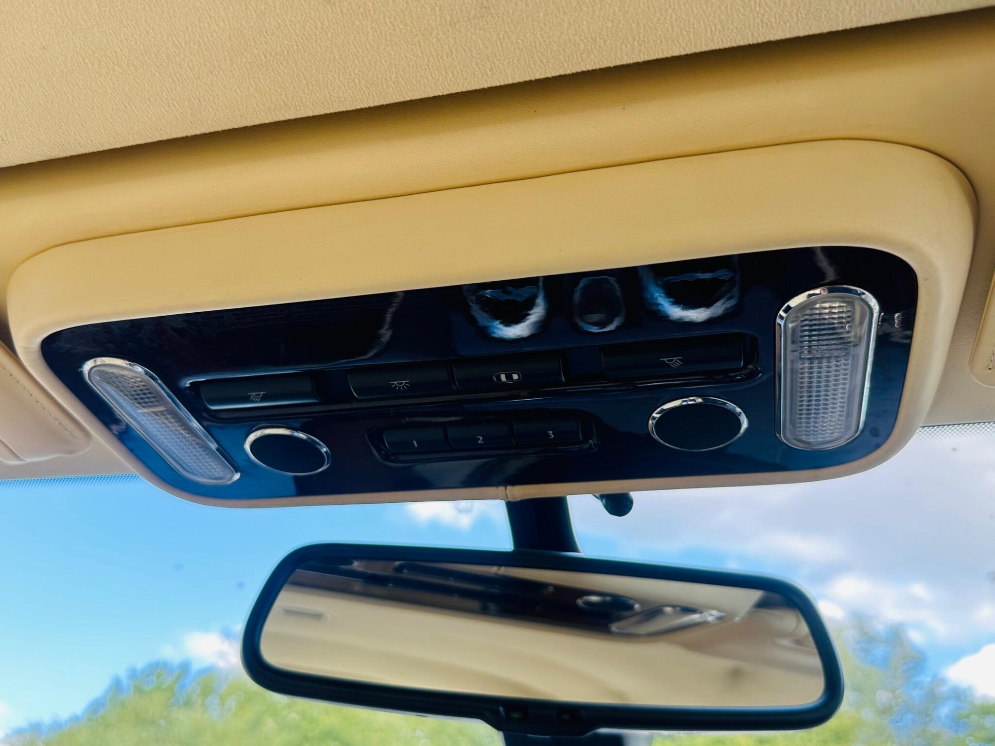 Bentley Continental view 50