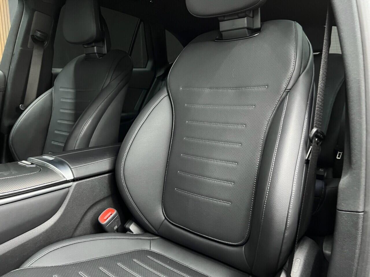 Mercedes-Benz GLC view 30