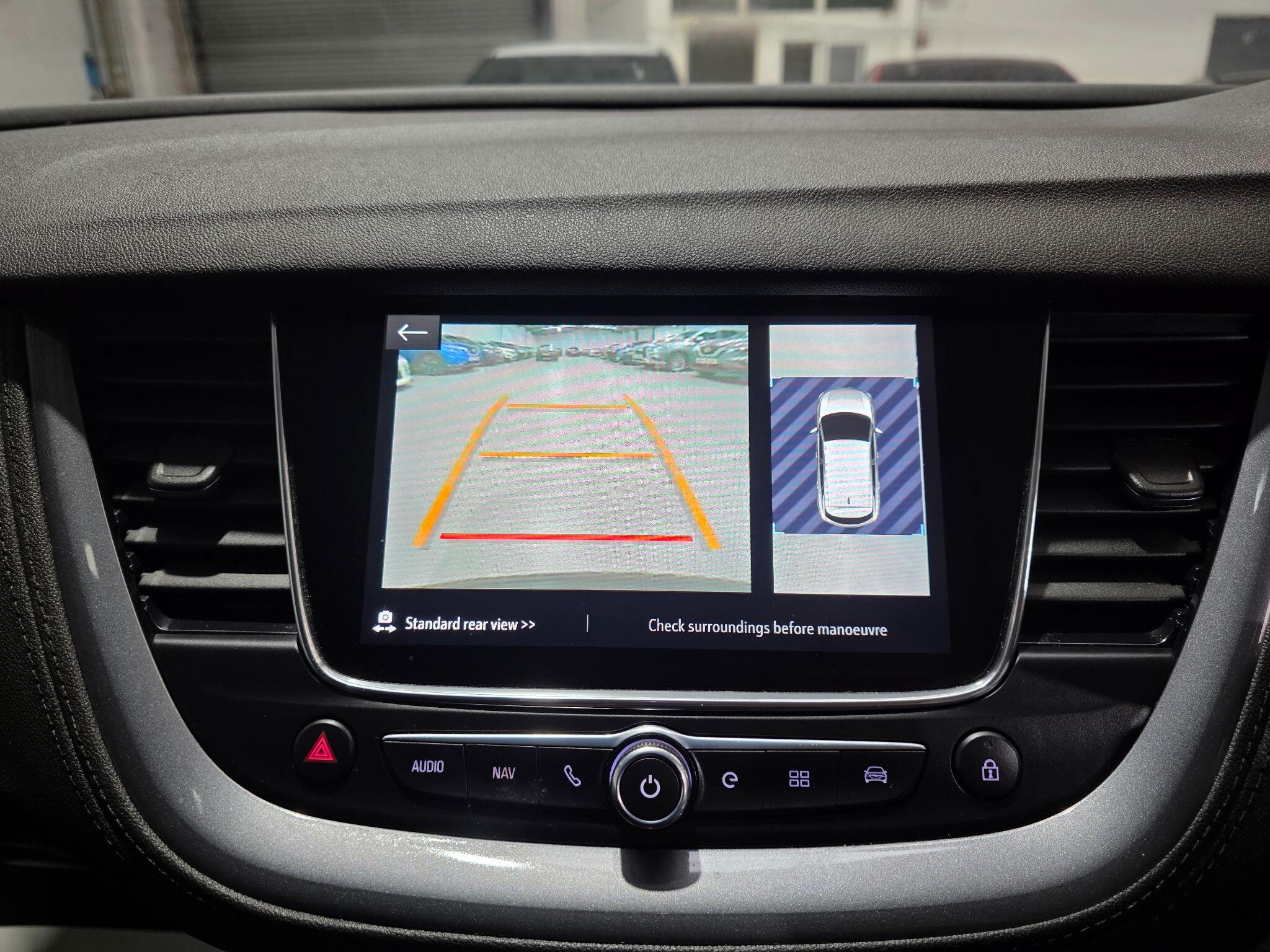 Vauxhall Grandland X view 9