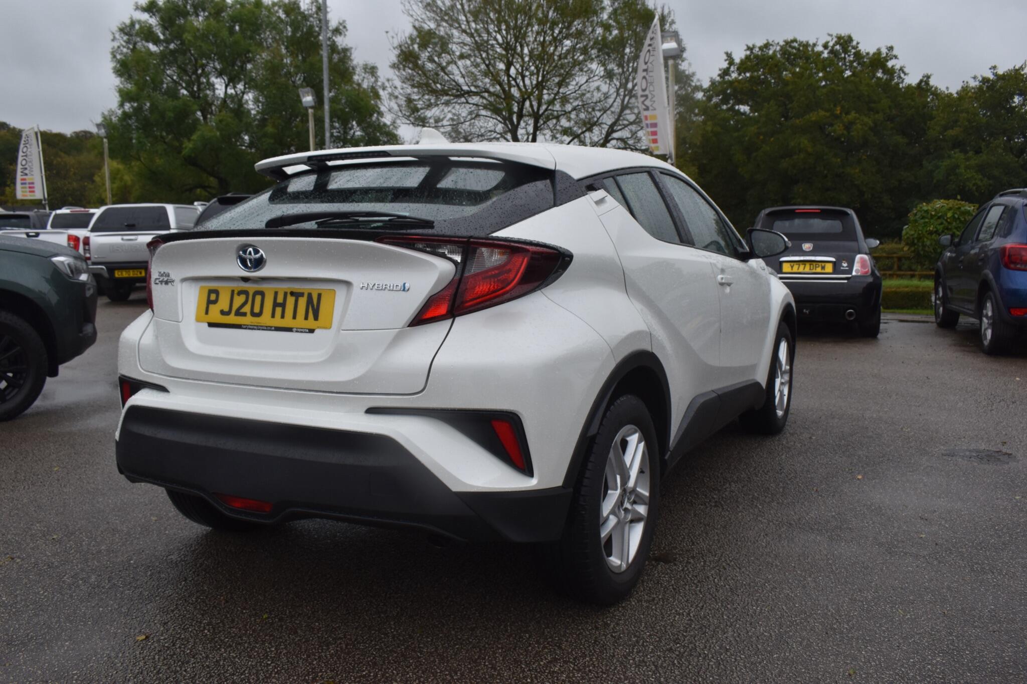 C-HR - 1.8 VVT-h Icon CVT Euro 6 (s/s) 5dr - Image 14